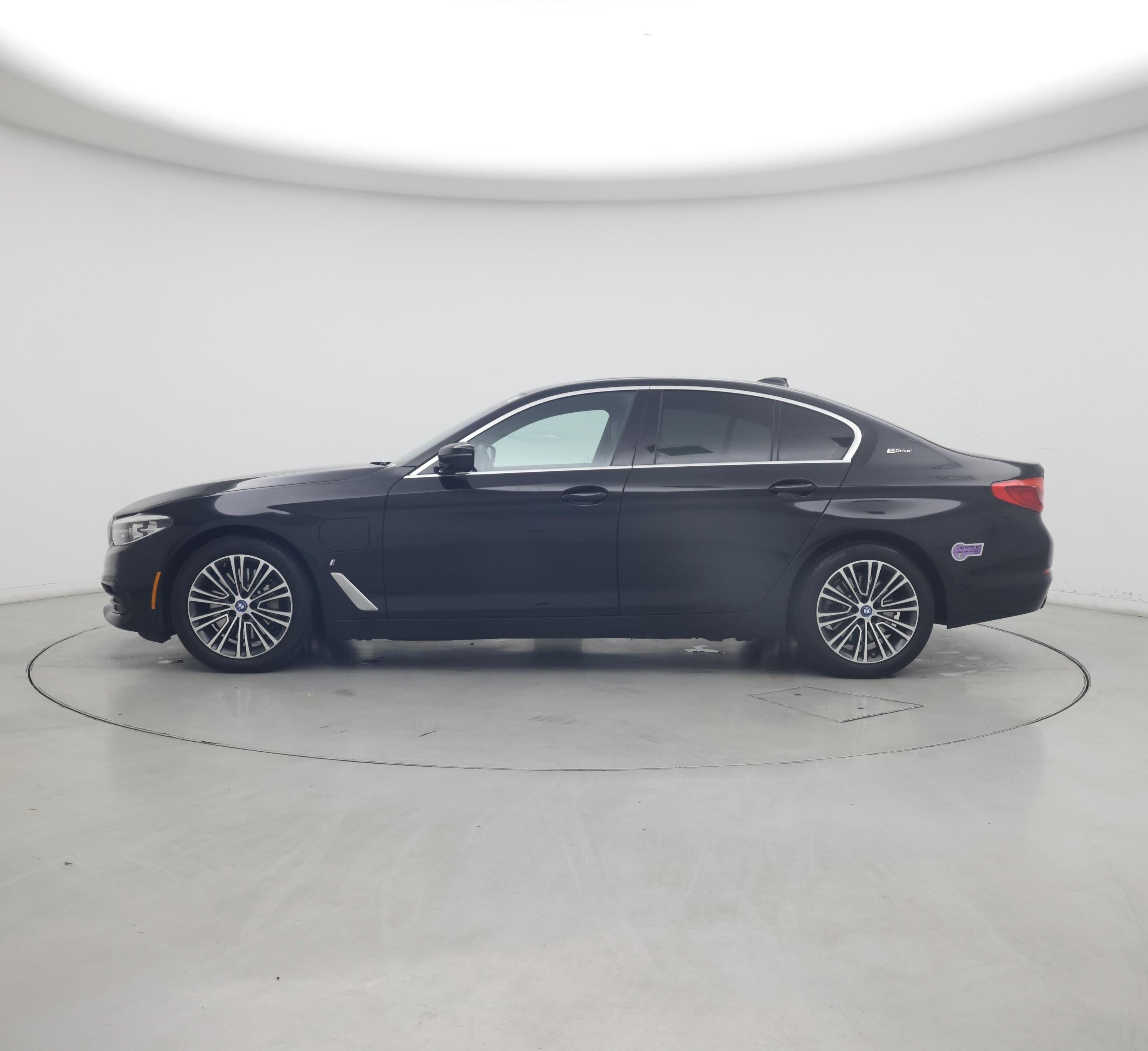 Thumbnail: 2019 BMW 5 Series - 3