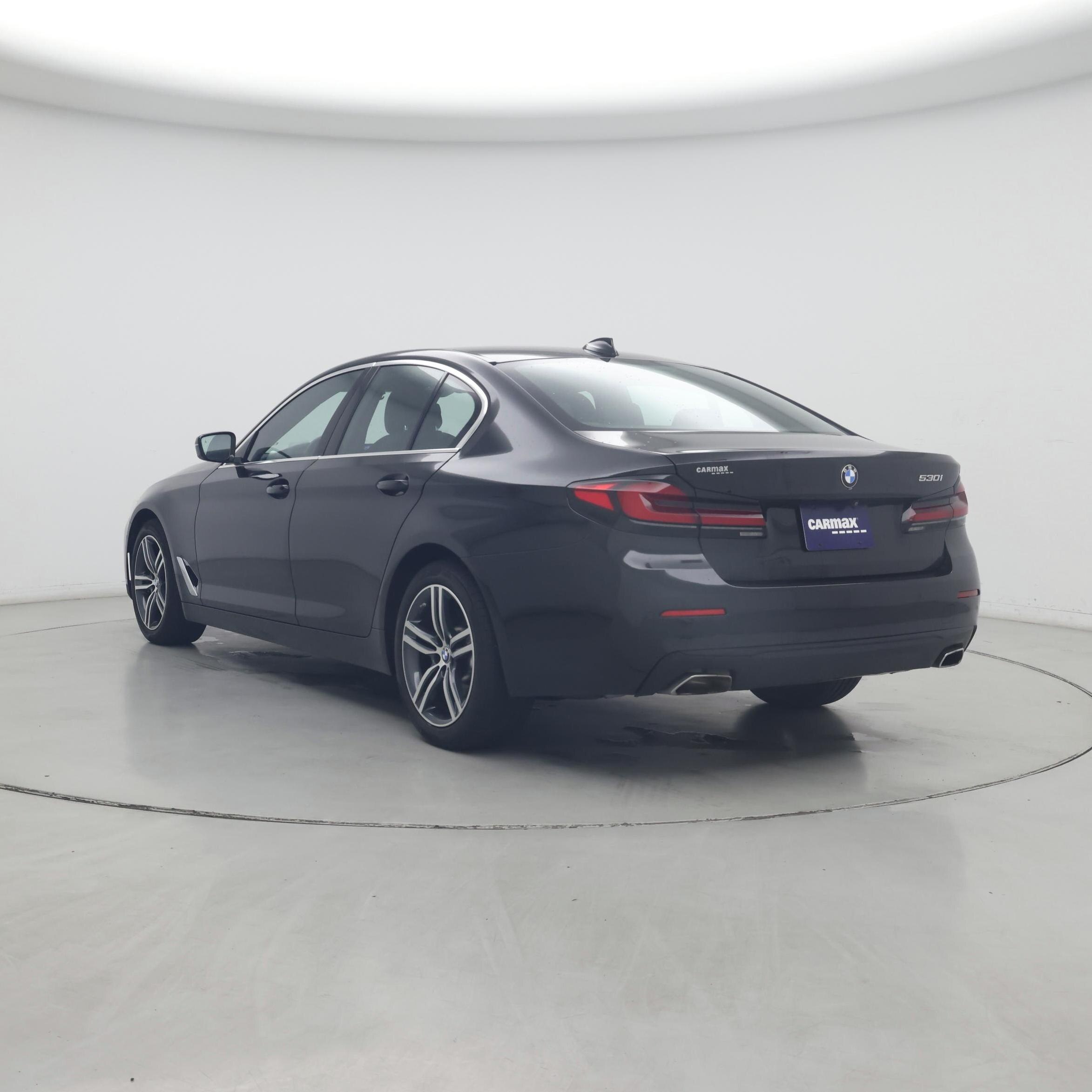 Thumbnail: 2021 BMW 5 Series - 2