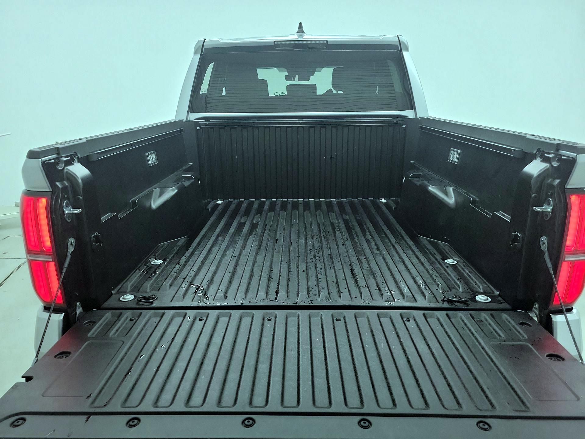 Thumbnail: 2024 Toyota Tacoma - 20