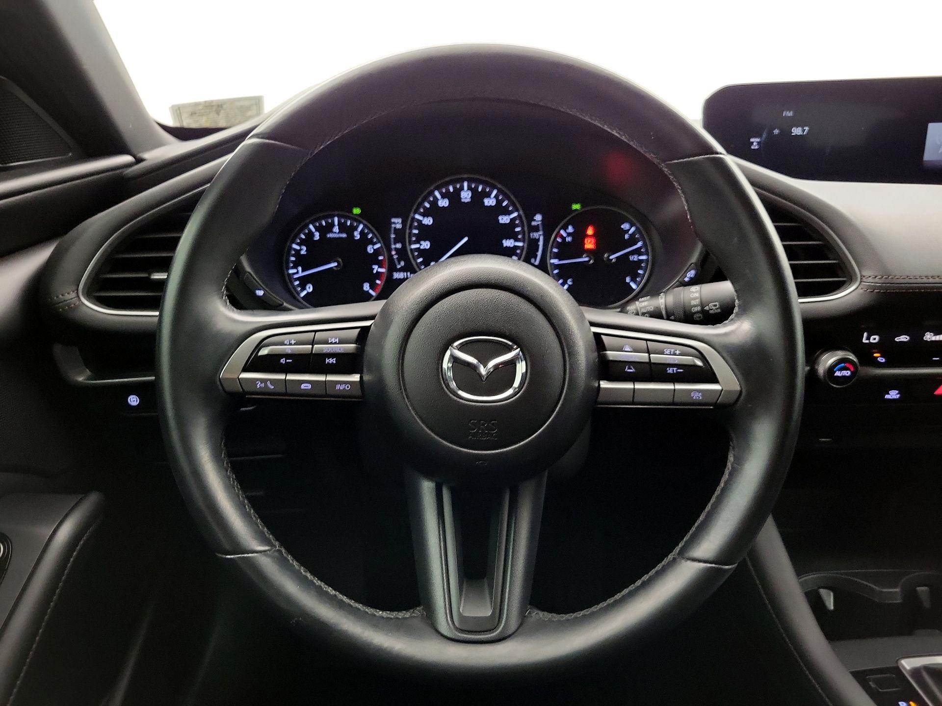 Thumbnail: 2020 Mazda Mazda3 - 10