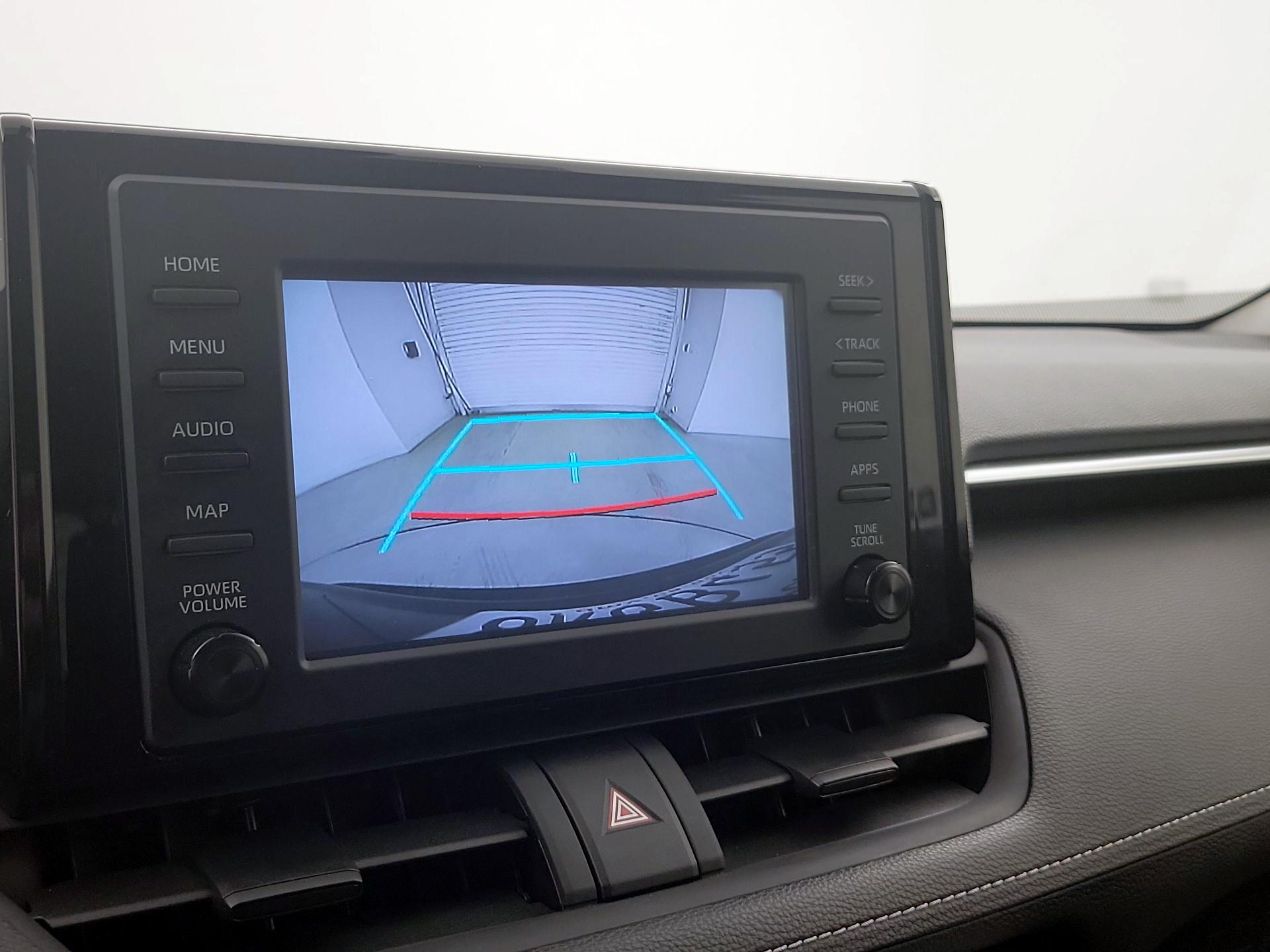 Thumbnail: 2019 Toyota RAV4 - 14