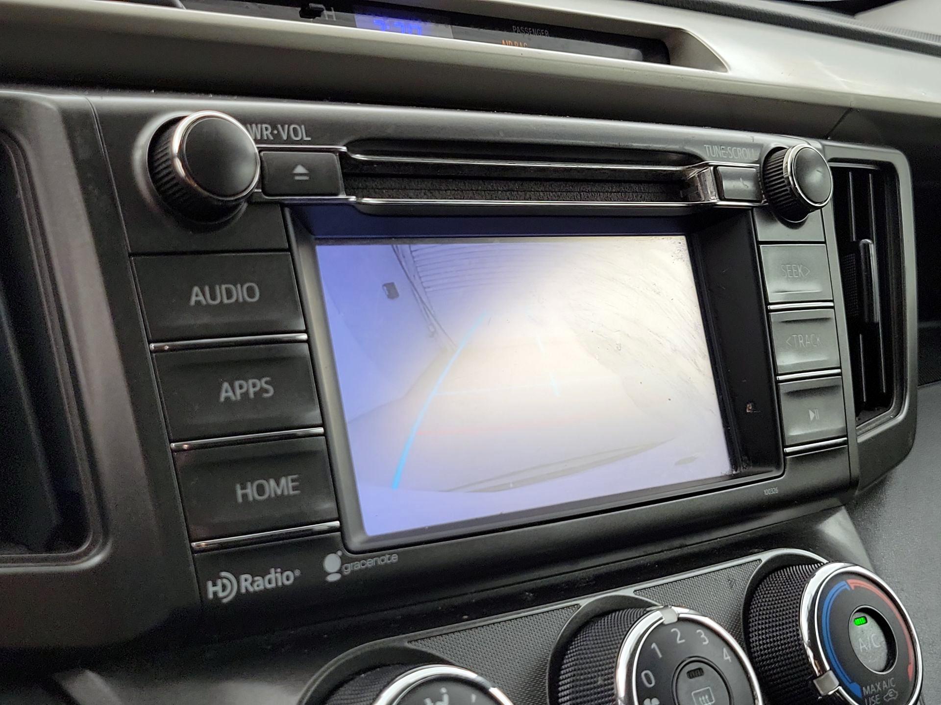 Thumbnail: 2014 Toyota RAV4 - 14