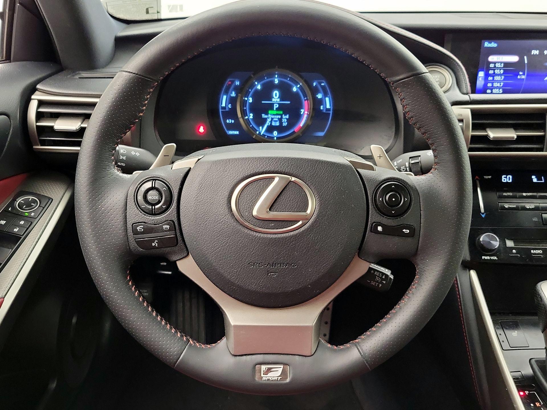 Thumbnail: 2014 Lexus IS - 10