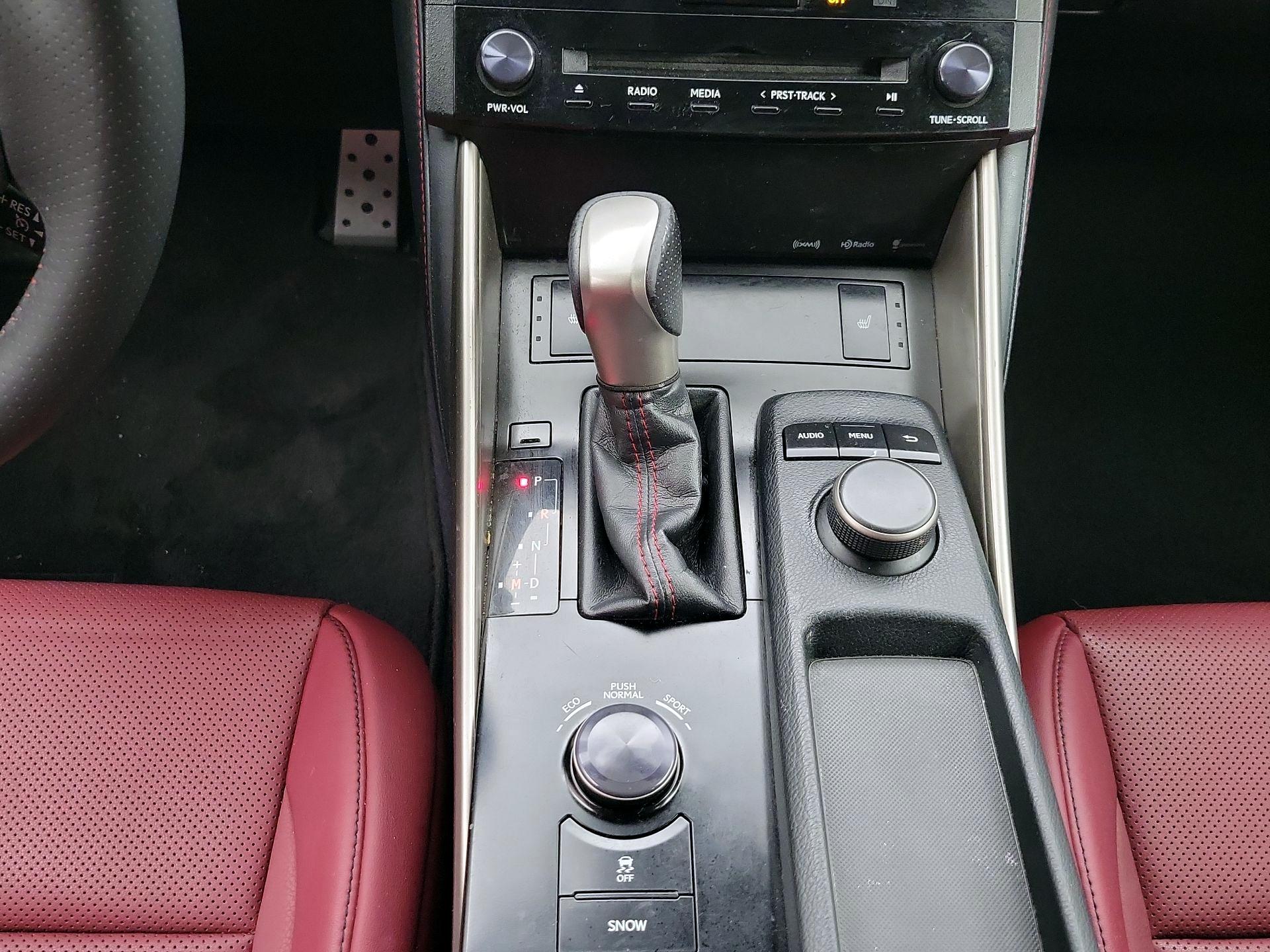 Thumbnail: 2014 Lexus IS - 17