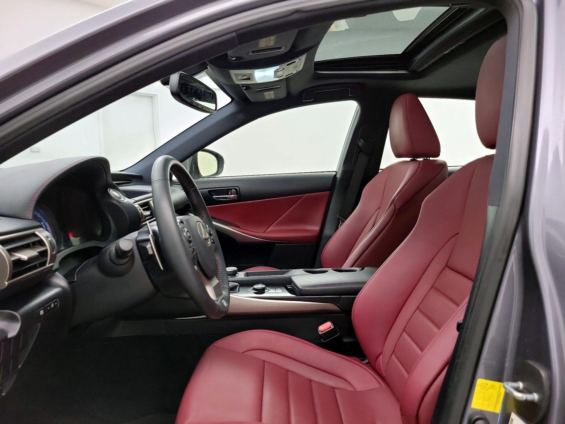 Thumbnail: 2014 Lexus IS - 19
