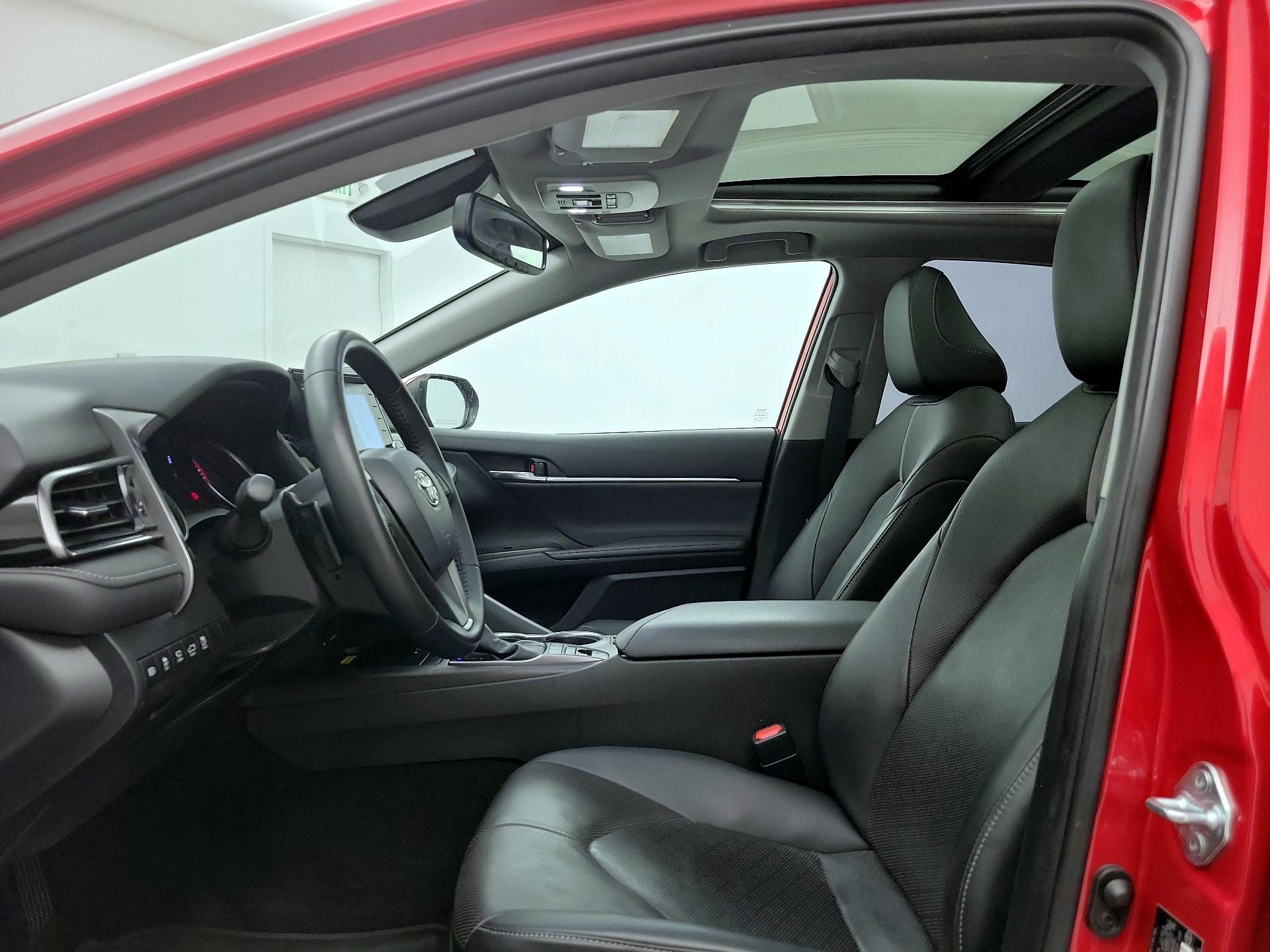 Thumbnail: 2022 Toyota Camry - 20