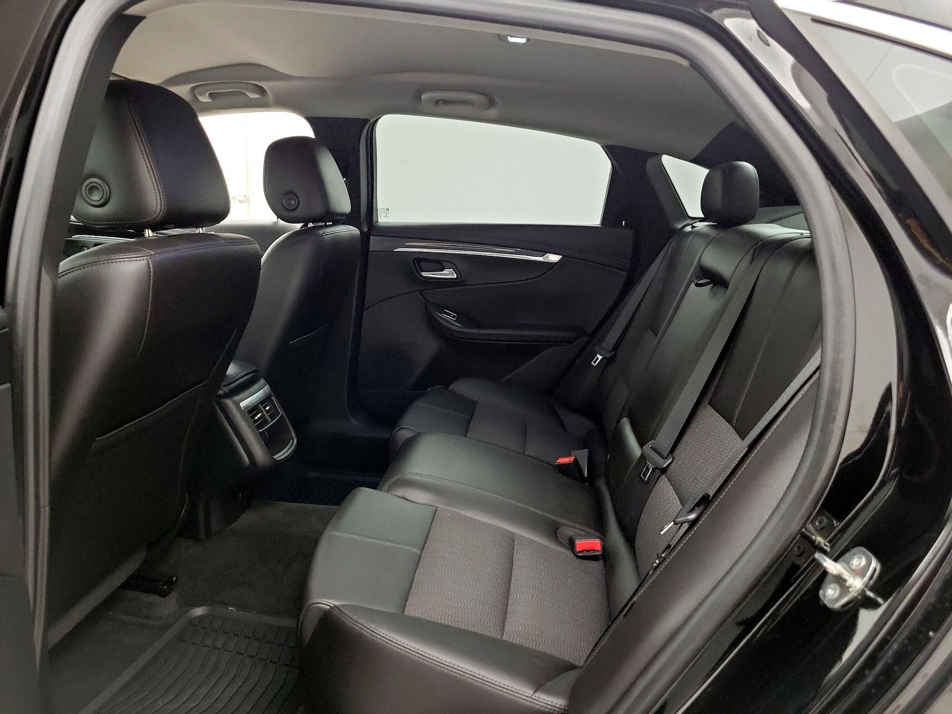 Thumbnail: 2016 Chevrolet Impala - 18