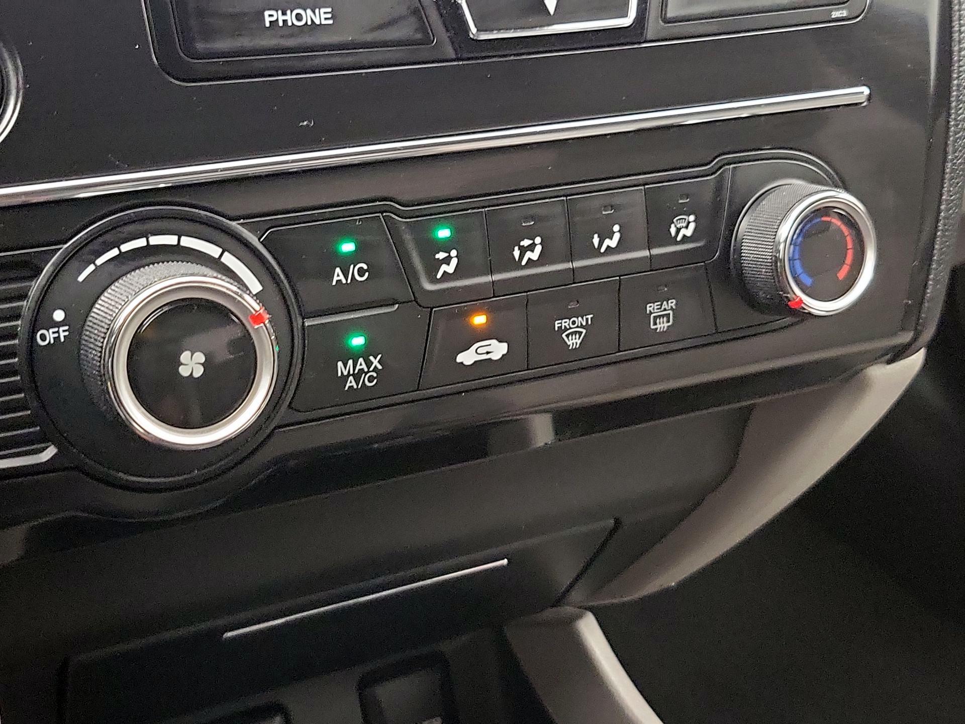 Thumbnail: 2013 Honda Civic - 16