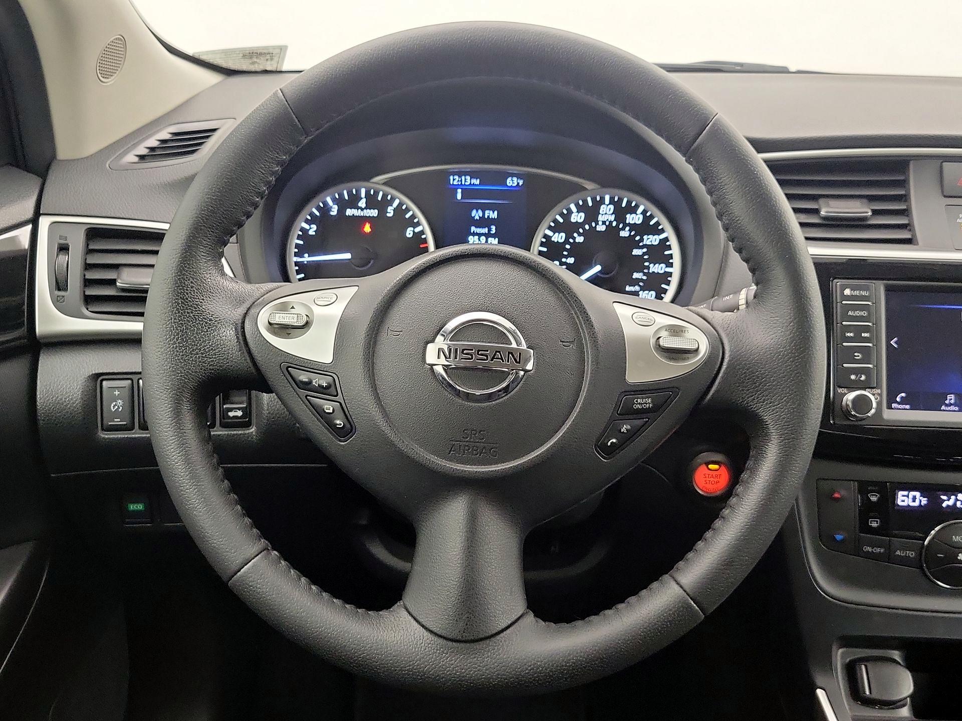 Thumbnail: 2019 Nissan Sentra - 10