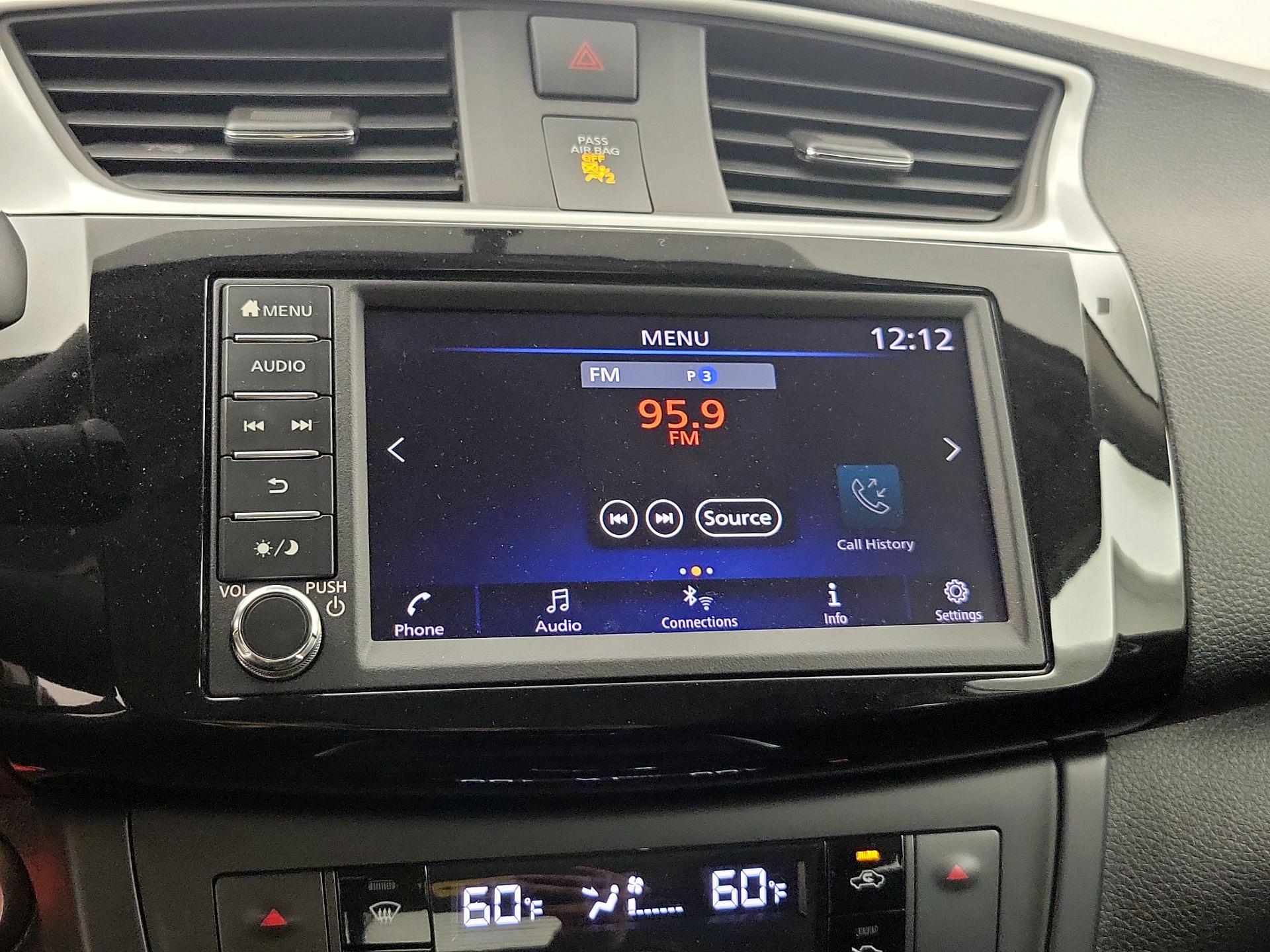 Thumbnail: 2019 Nissan Sentra - 15