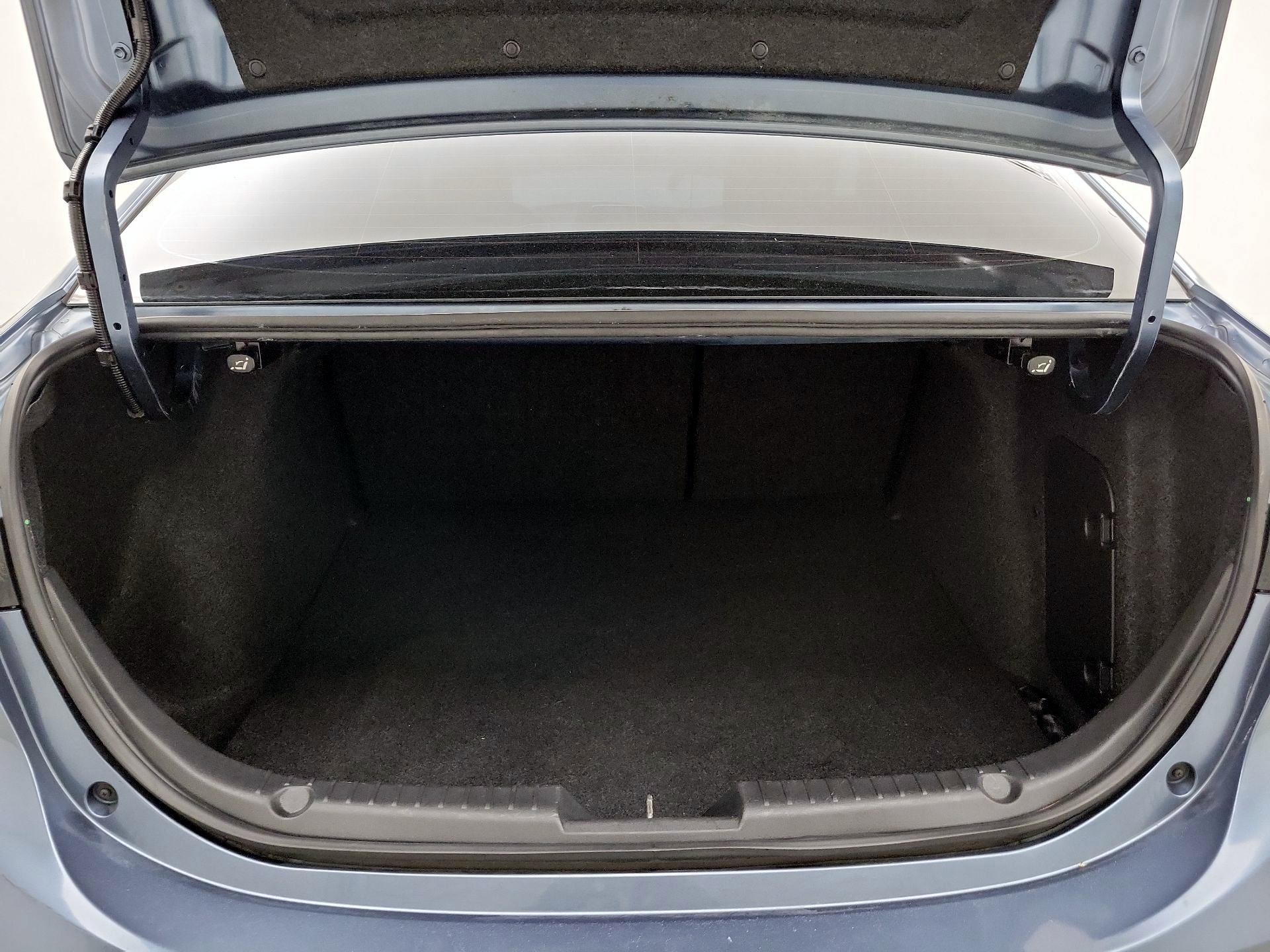 Thumbnail: 2015 Mazda Mazda3 - 20