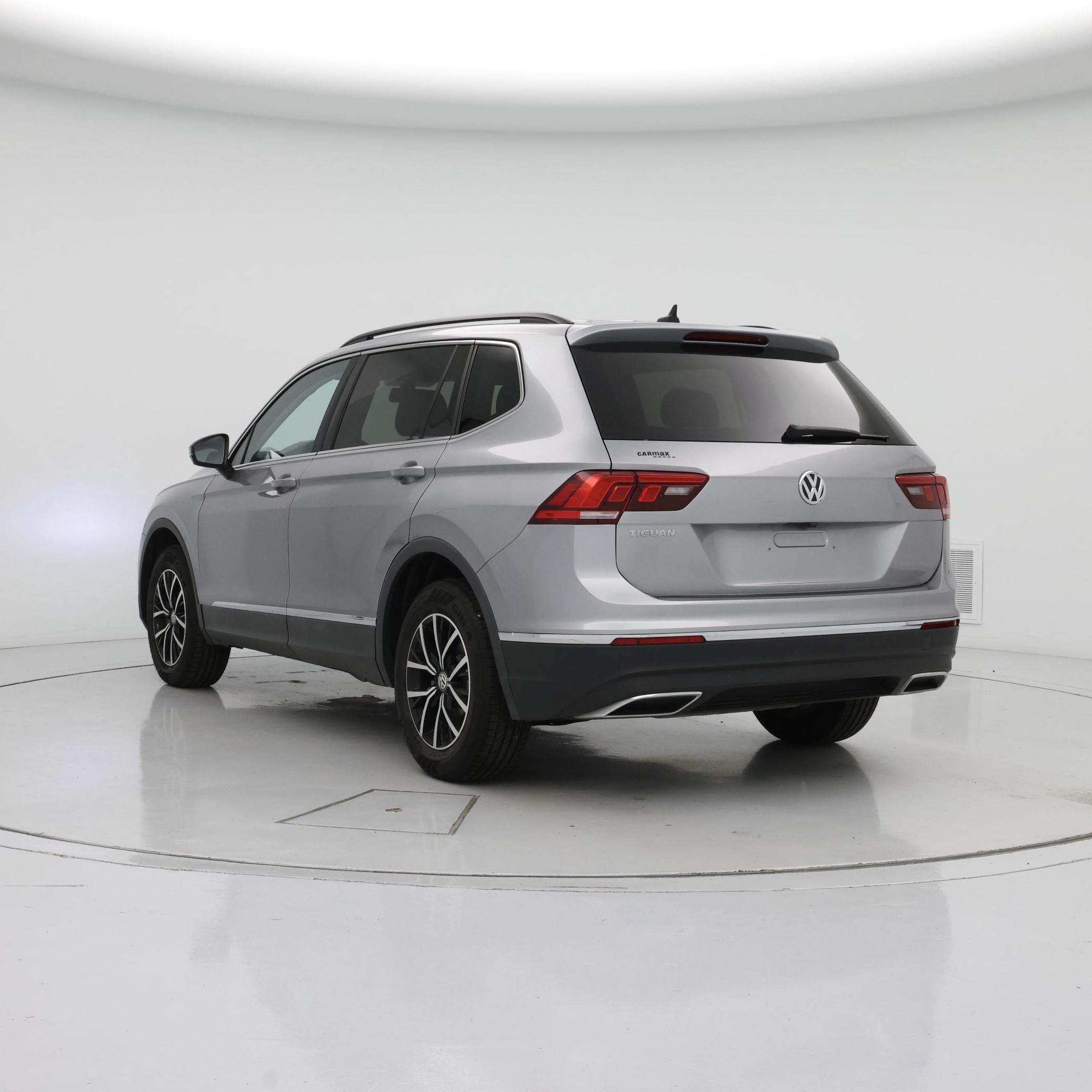 Thumbnail: 2021 Volkswagen Tiguan - 2