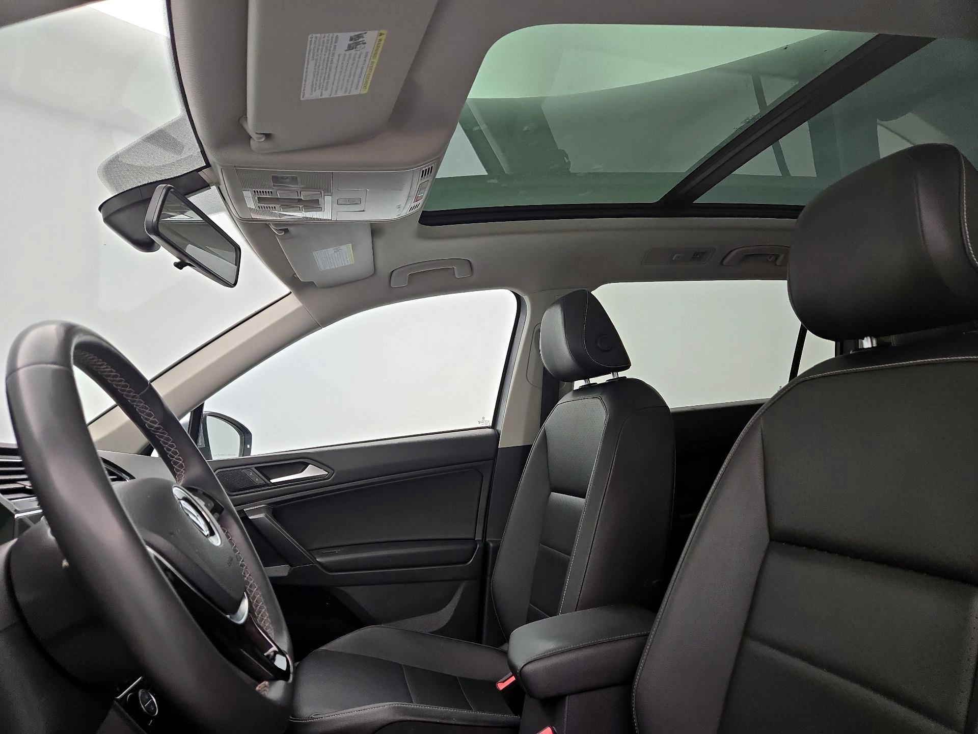 Thumbnail: 2021 Volkswagen Tiguan - 19