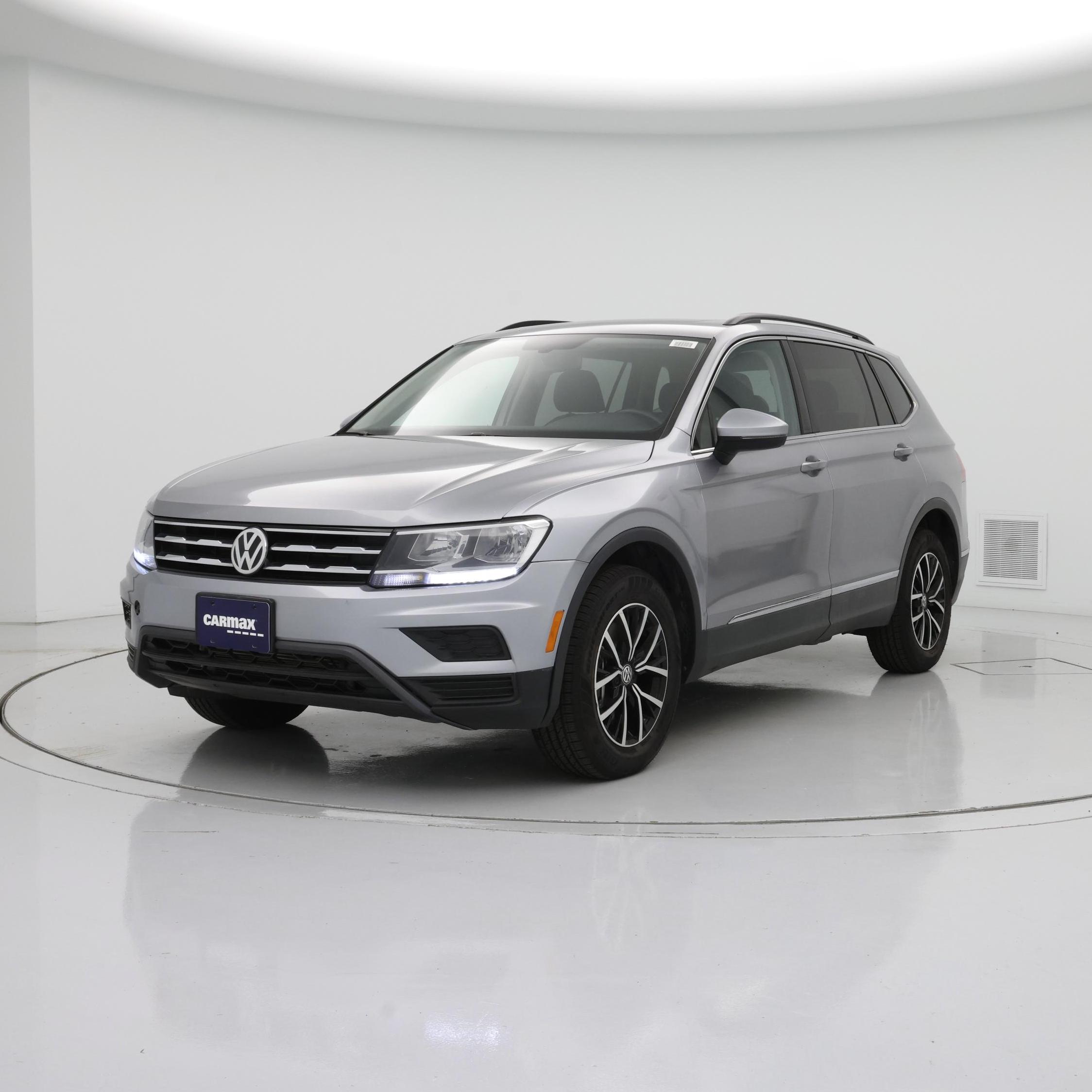 Thumbnail: 2021 Volkswagen Tiguan - 4