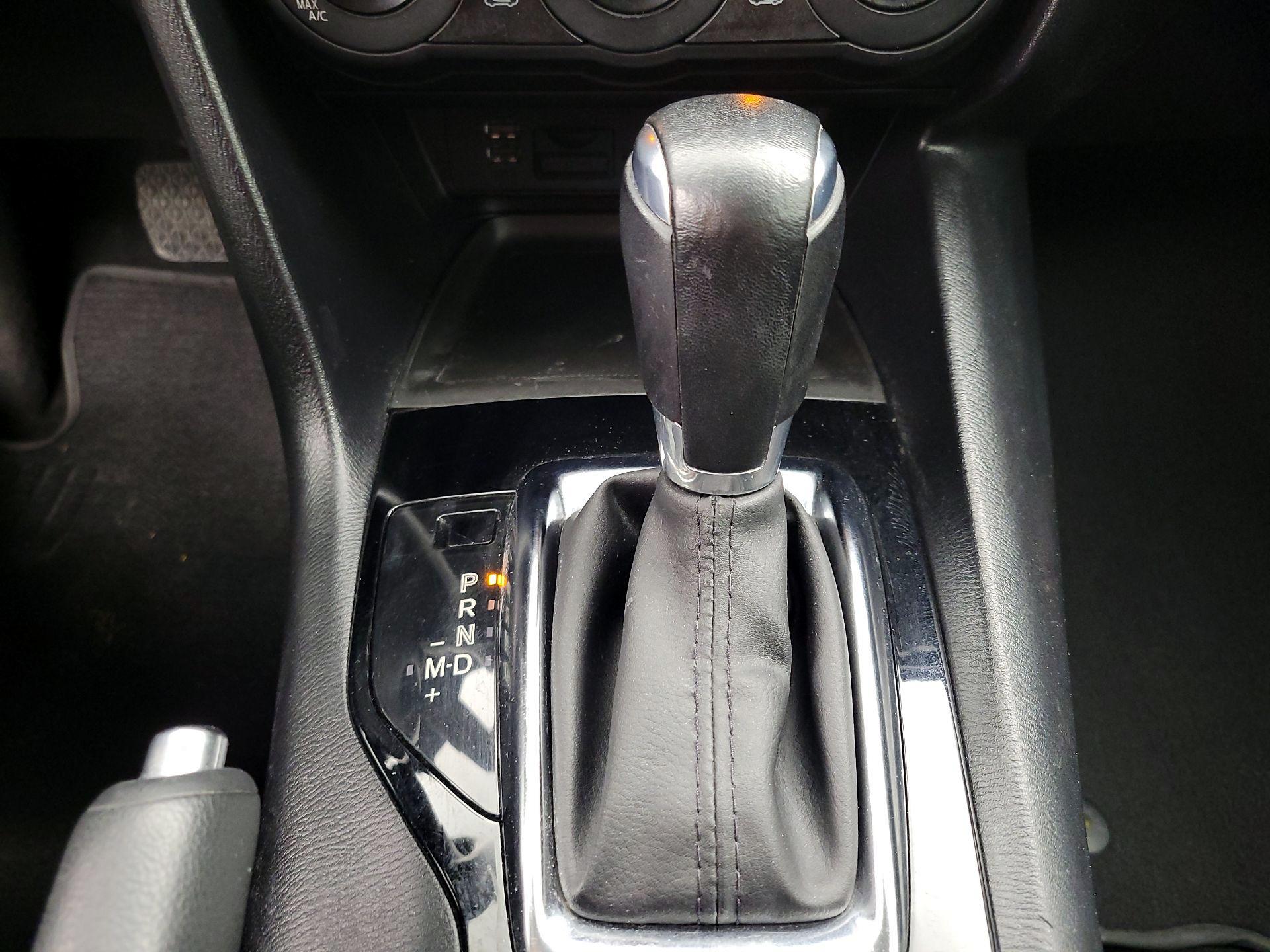 Thumbnail: 2015 Mazda Mazda3 - 16