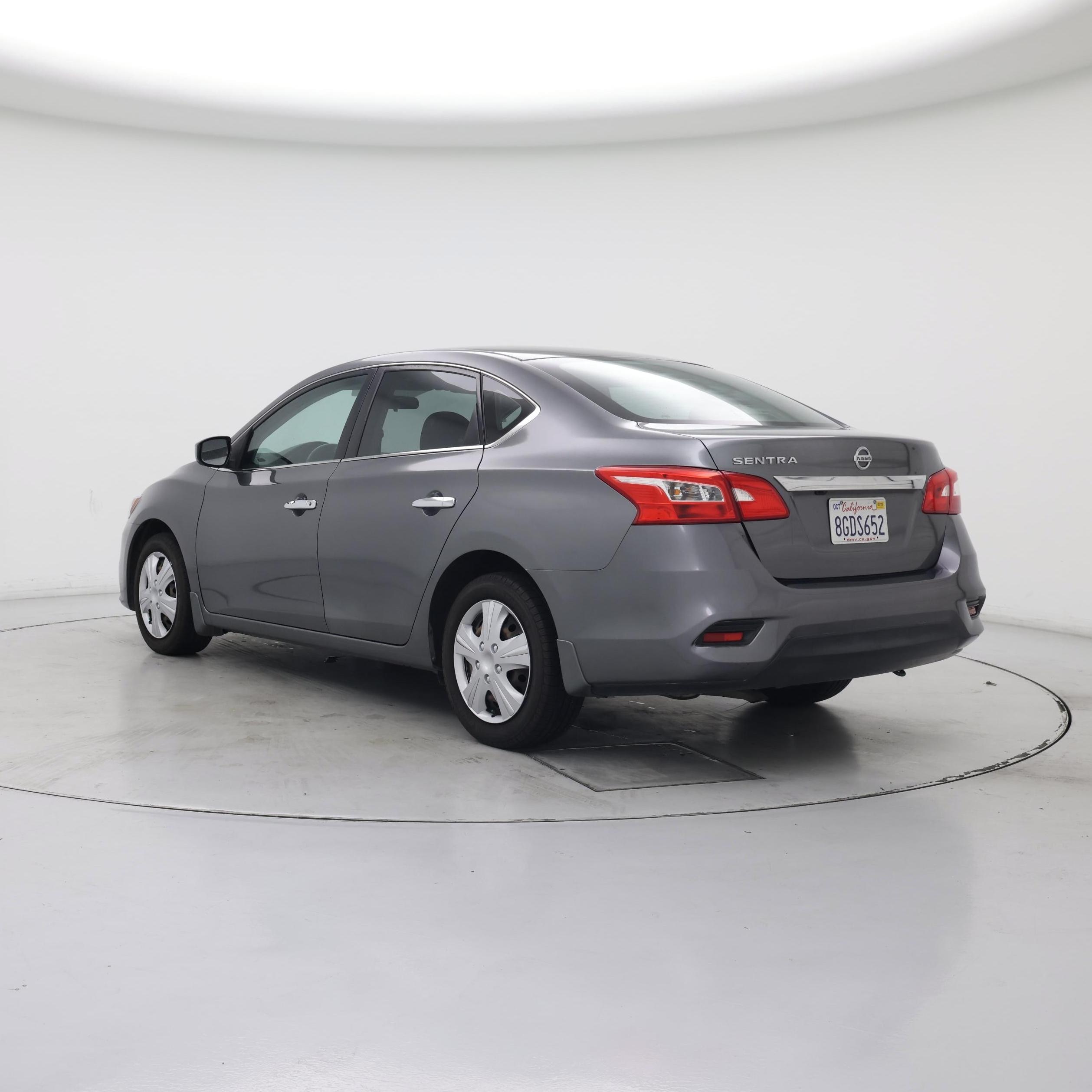 Thumbnail: 2018 Nissan Sentra - 2