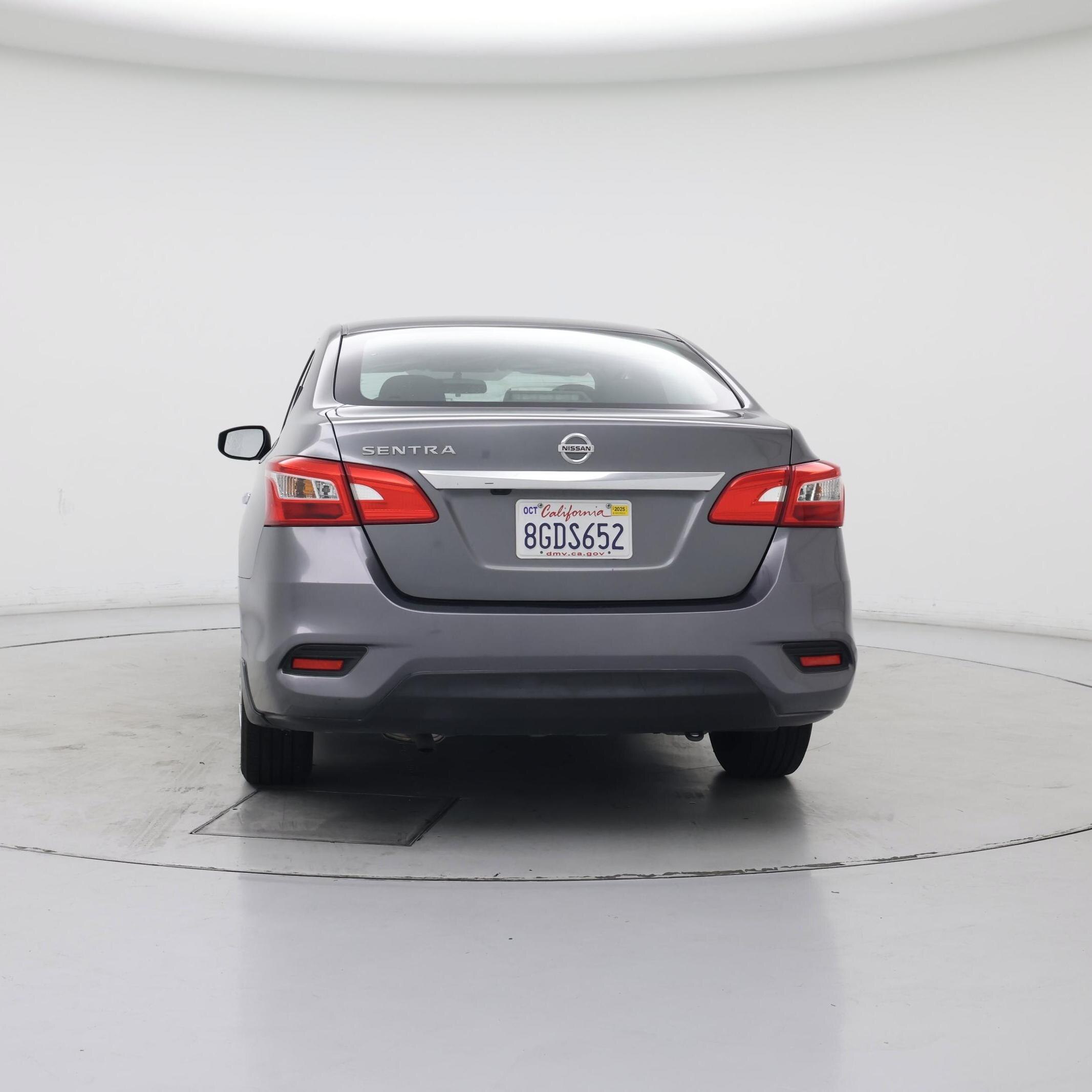 Thumbnail: 2018 Nissan Sentra - 6