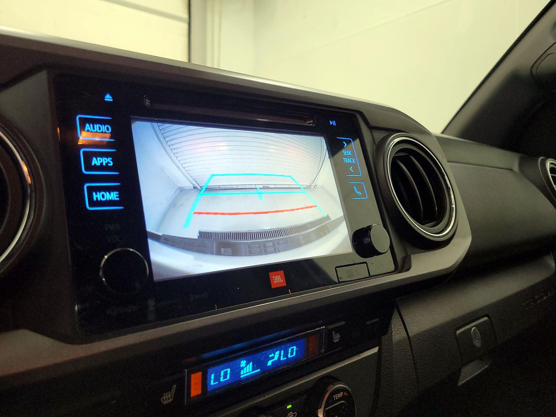 Thumbnail: 2019 Toyota Tacoma - 14