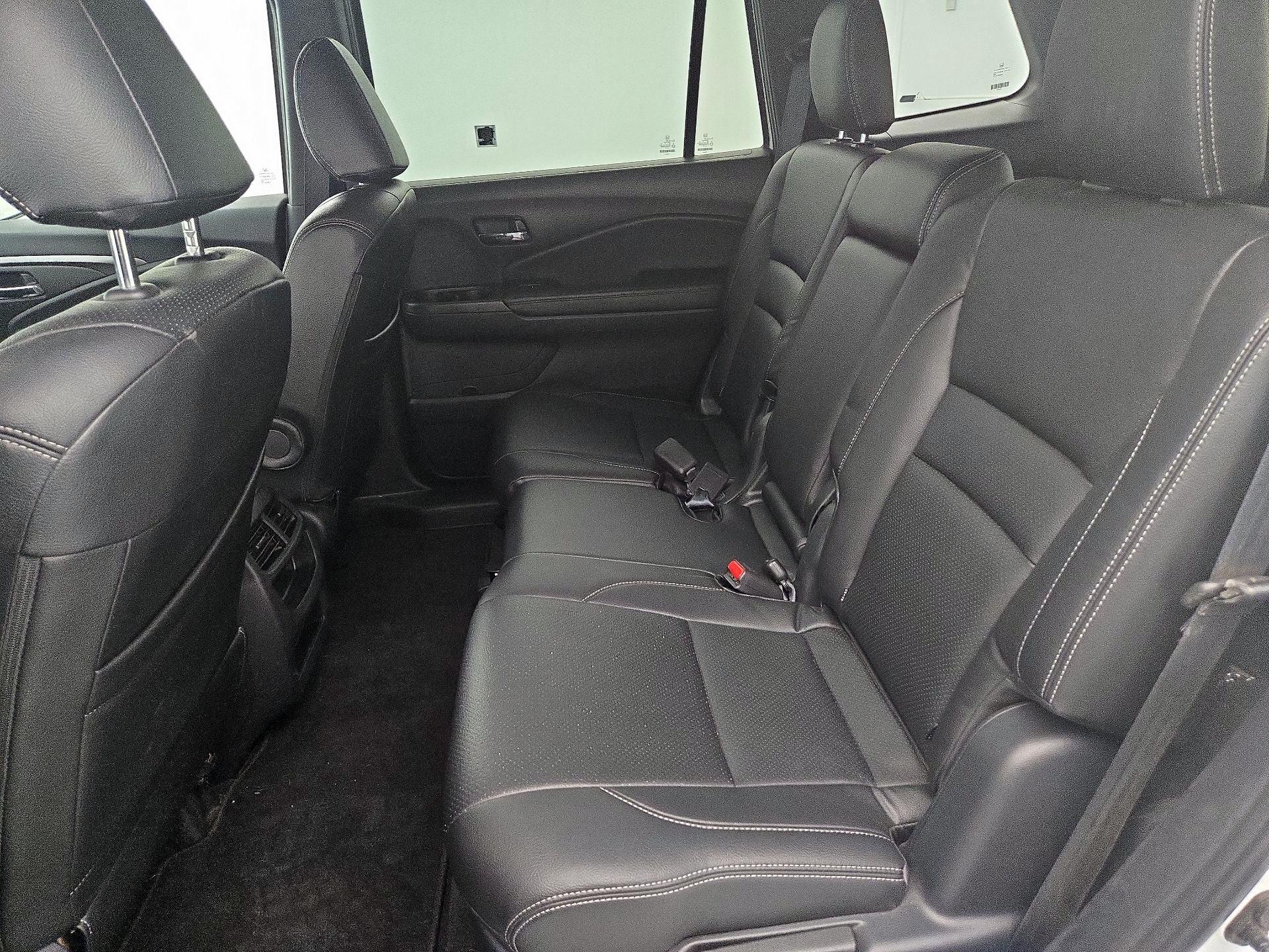 Thumbnail: 2019 Honda Passport - 19