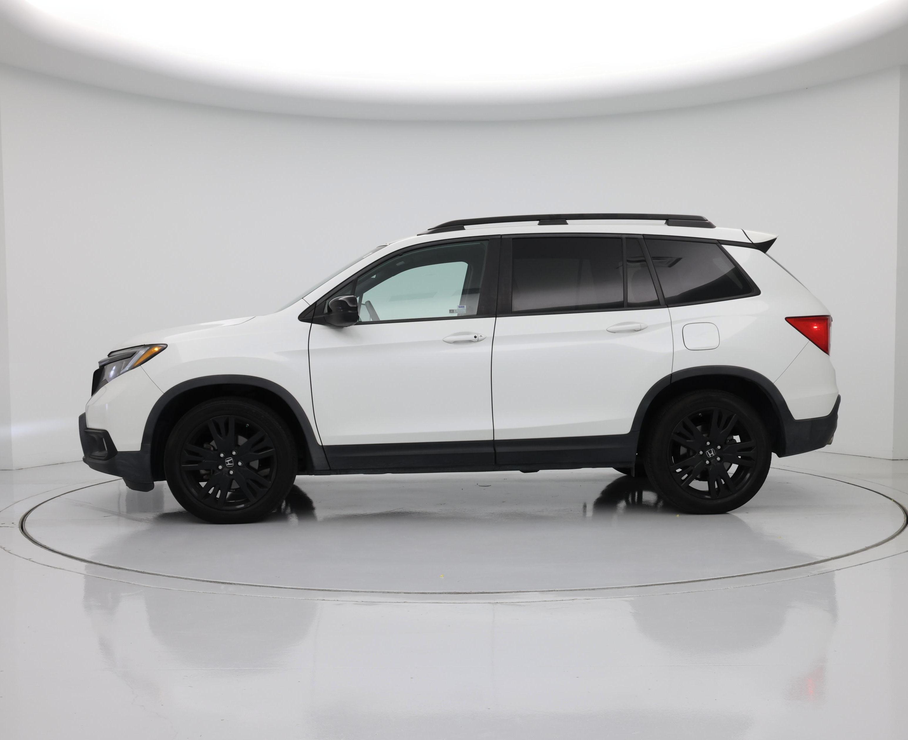Thumbnail: 2019 Honda Passport - 3