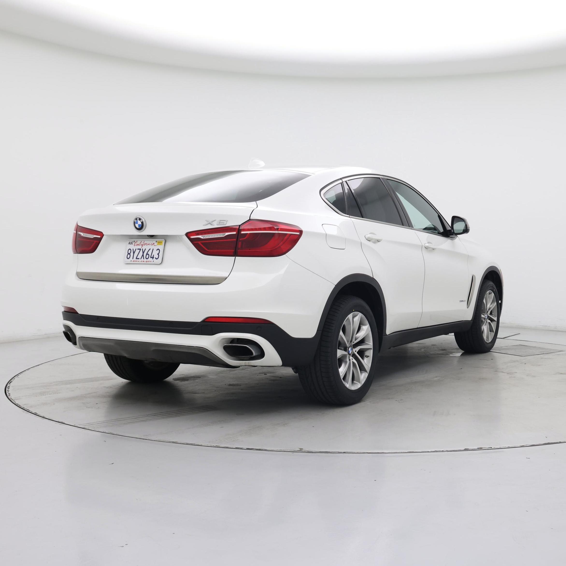 Thumbnail: 2018 BMW X6 - 8