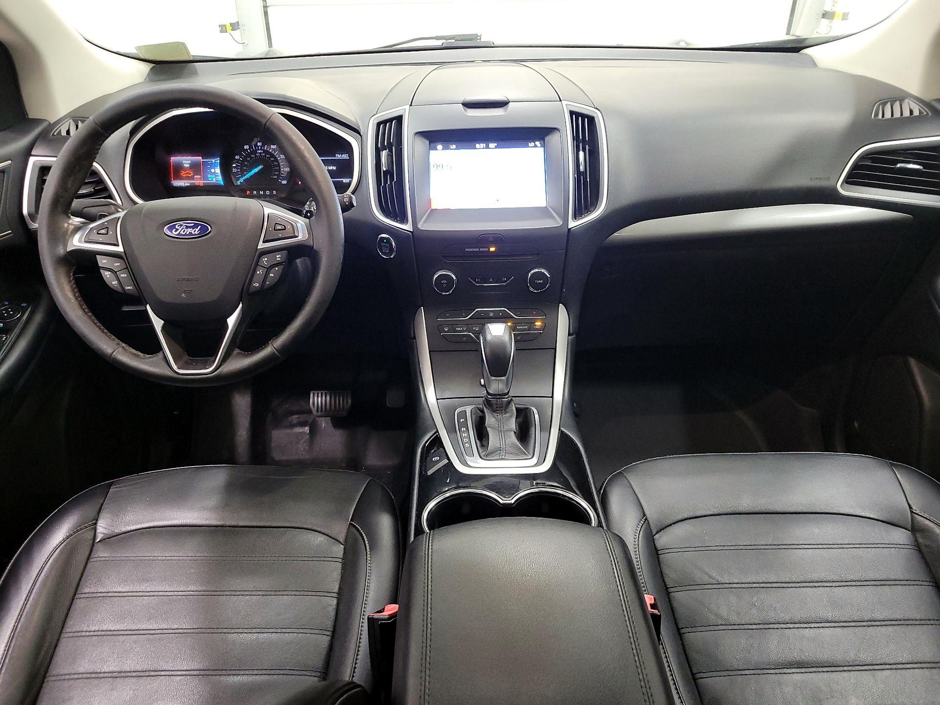 Thumbnail: 2017 Ford Edge - 9