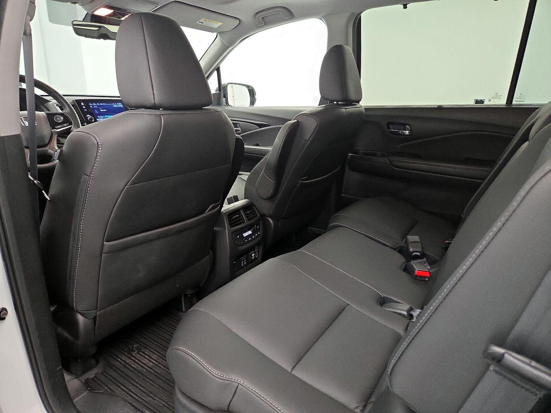 Thumbnail: 2021 Honda Pilot - 20
