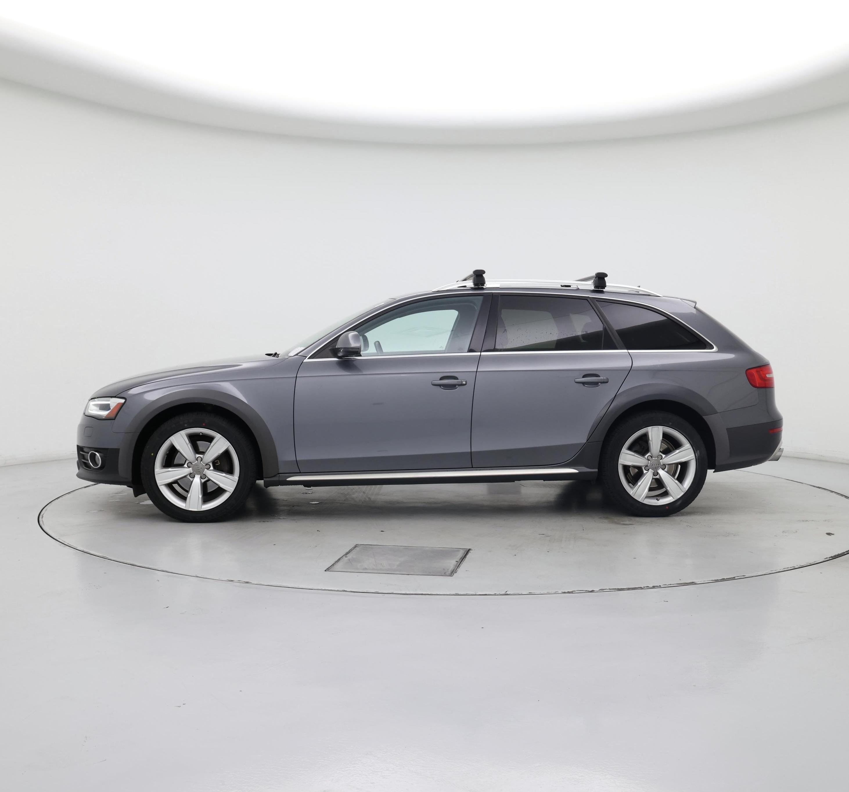 Thumbnail: 2015 Audi Allroad - 3