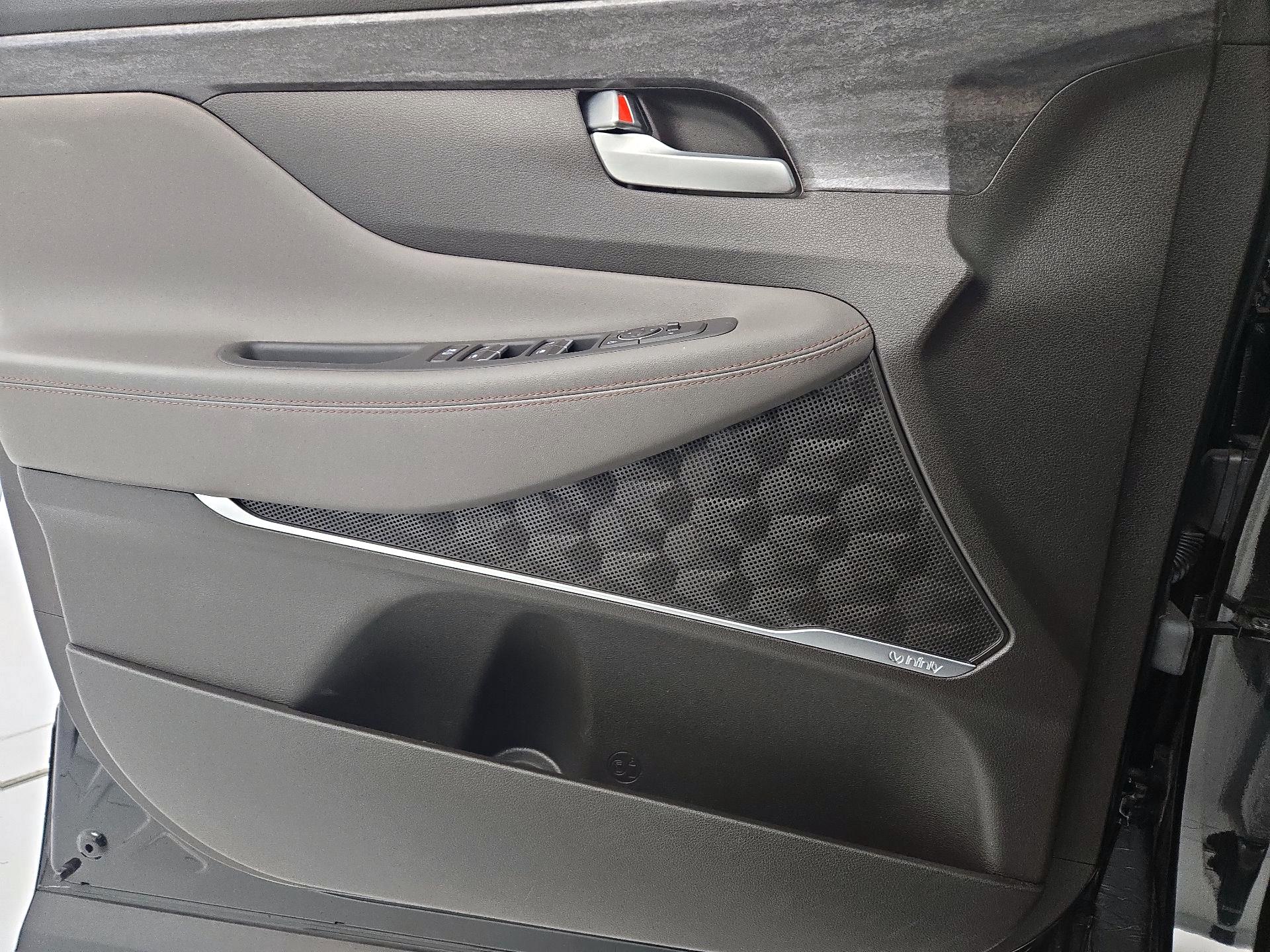 Thumbnail: 2019 Hyundai Santa Fe - 12