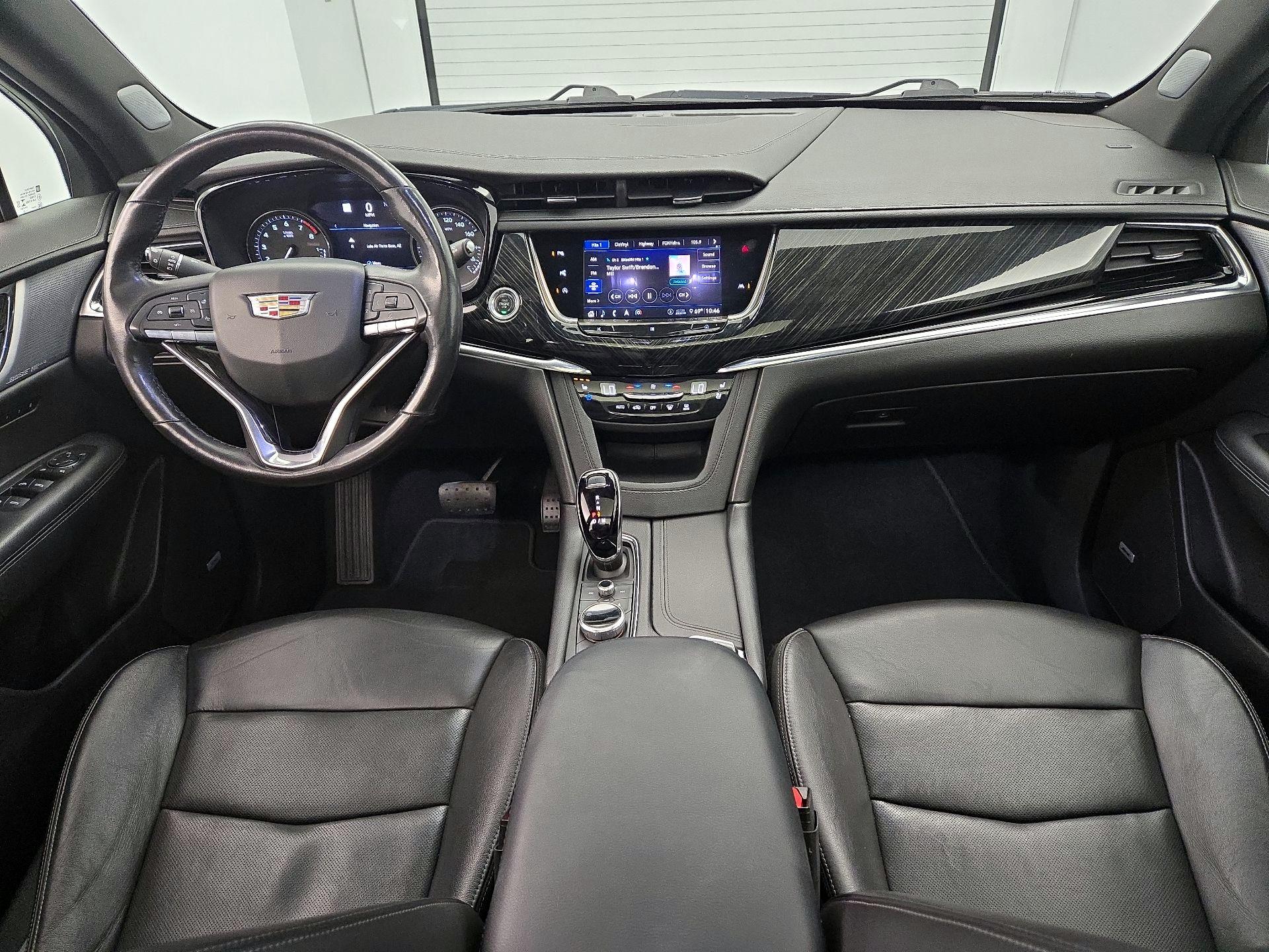 Thumbnail: 2020 Cadillac XT6 - 9
