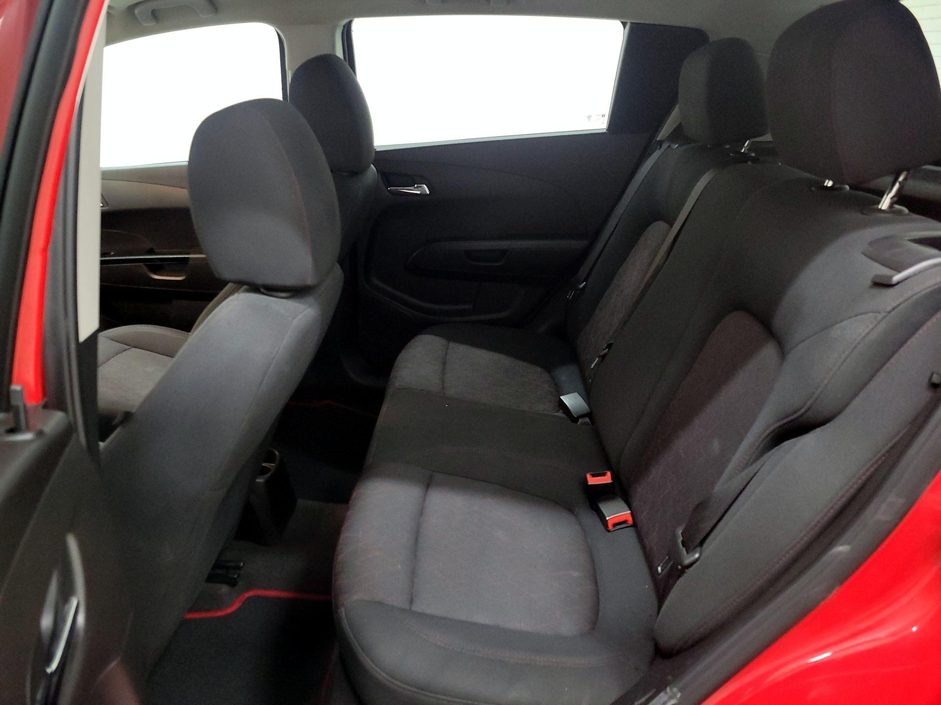 Thumbnail: 2017 Chevrolet Sonic - 18