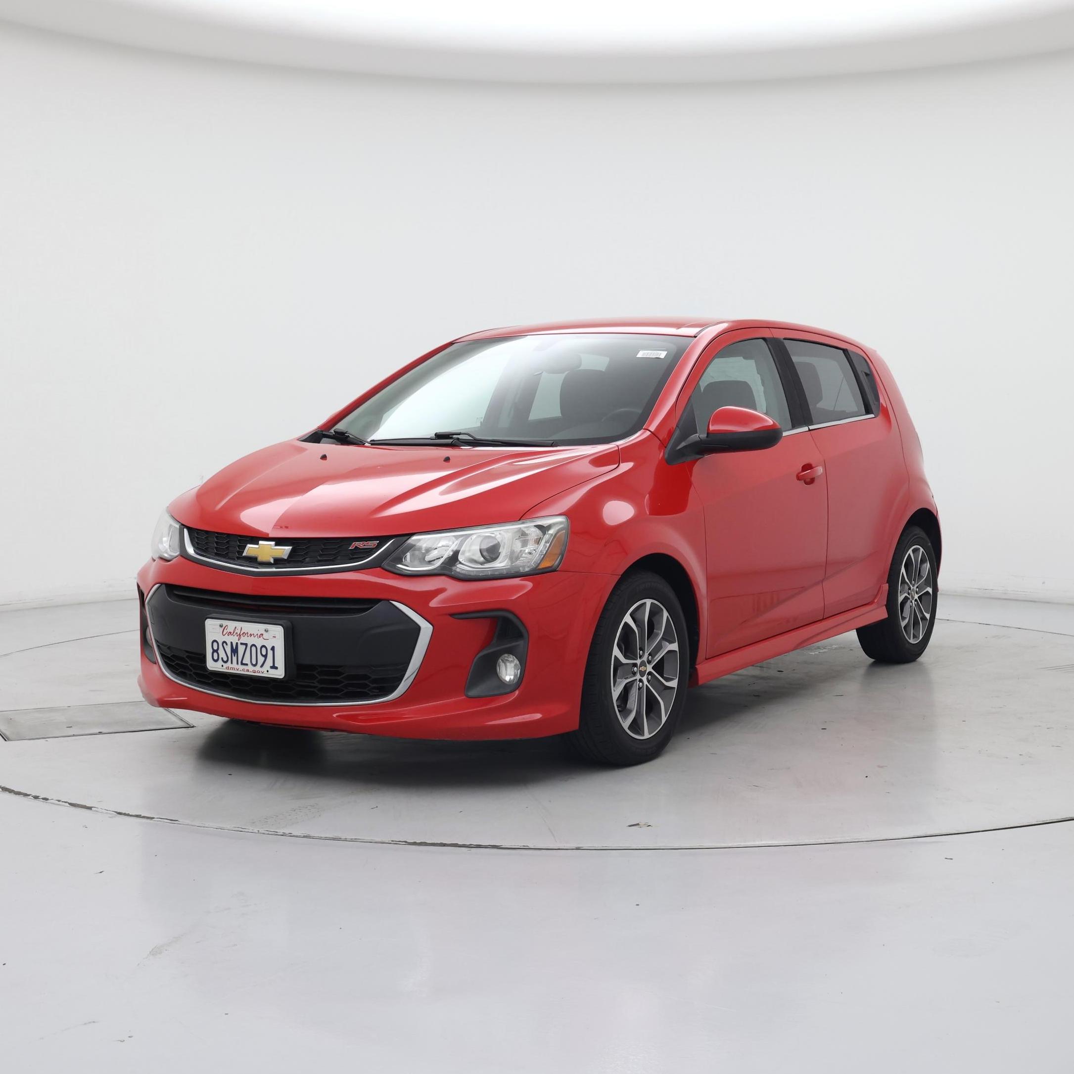 Thumbnail: 2017 Chevrolet Sonic - 4