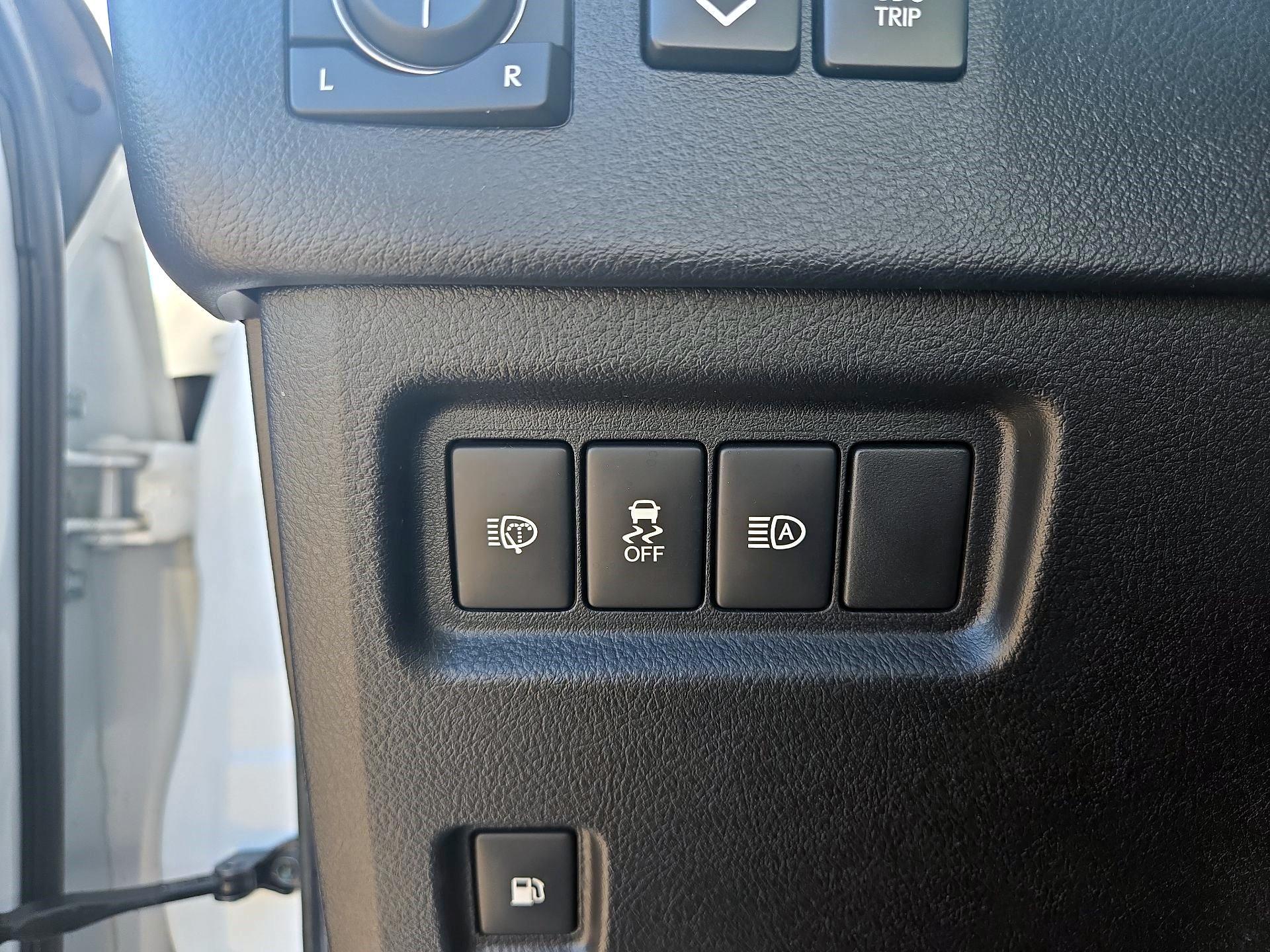 Thumbnail: 2020 Lexus GX - 11