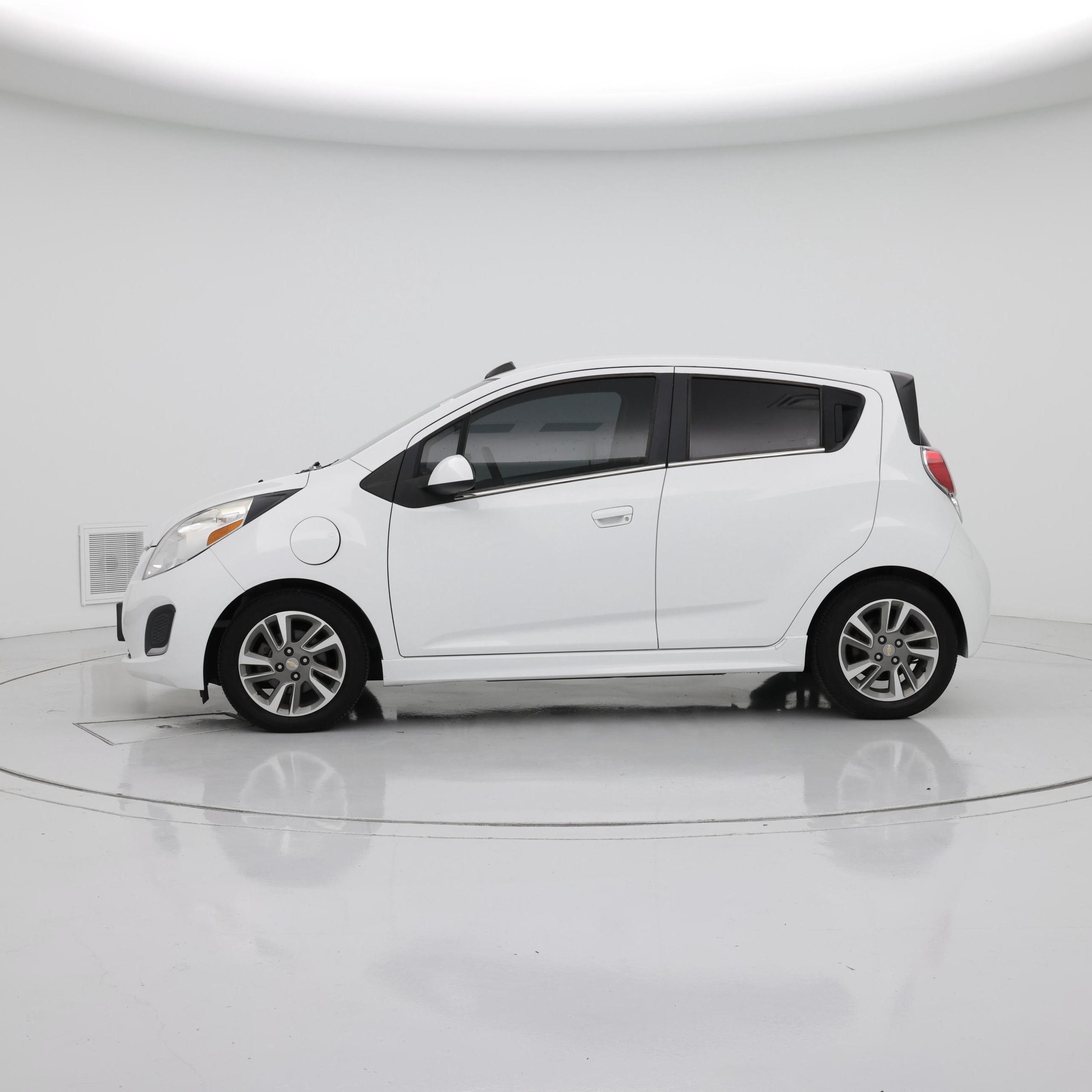 Thumbnail: 2015 Chevrolet Spark - 3
