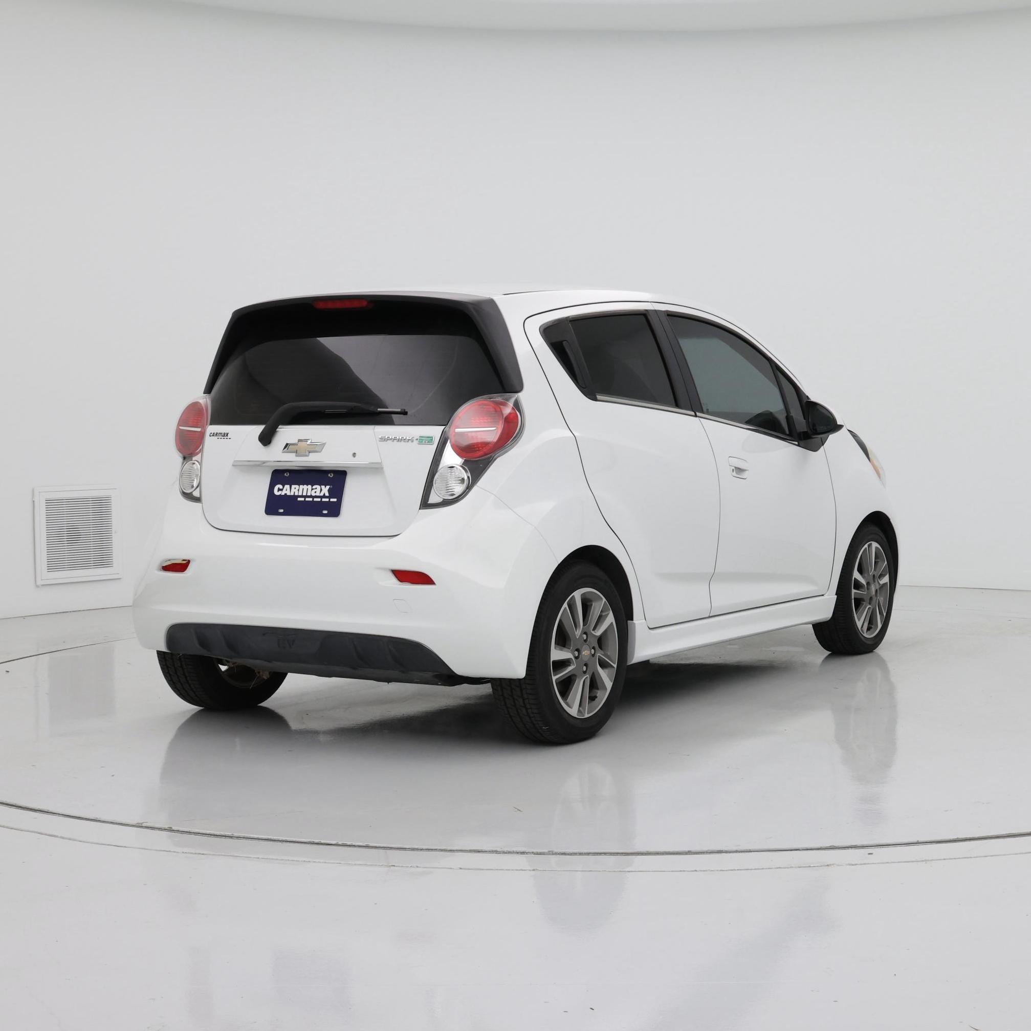 Thumbnail: 2015 Chevrolet Spark - 8