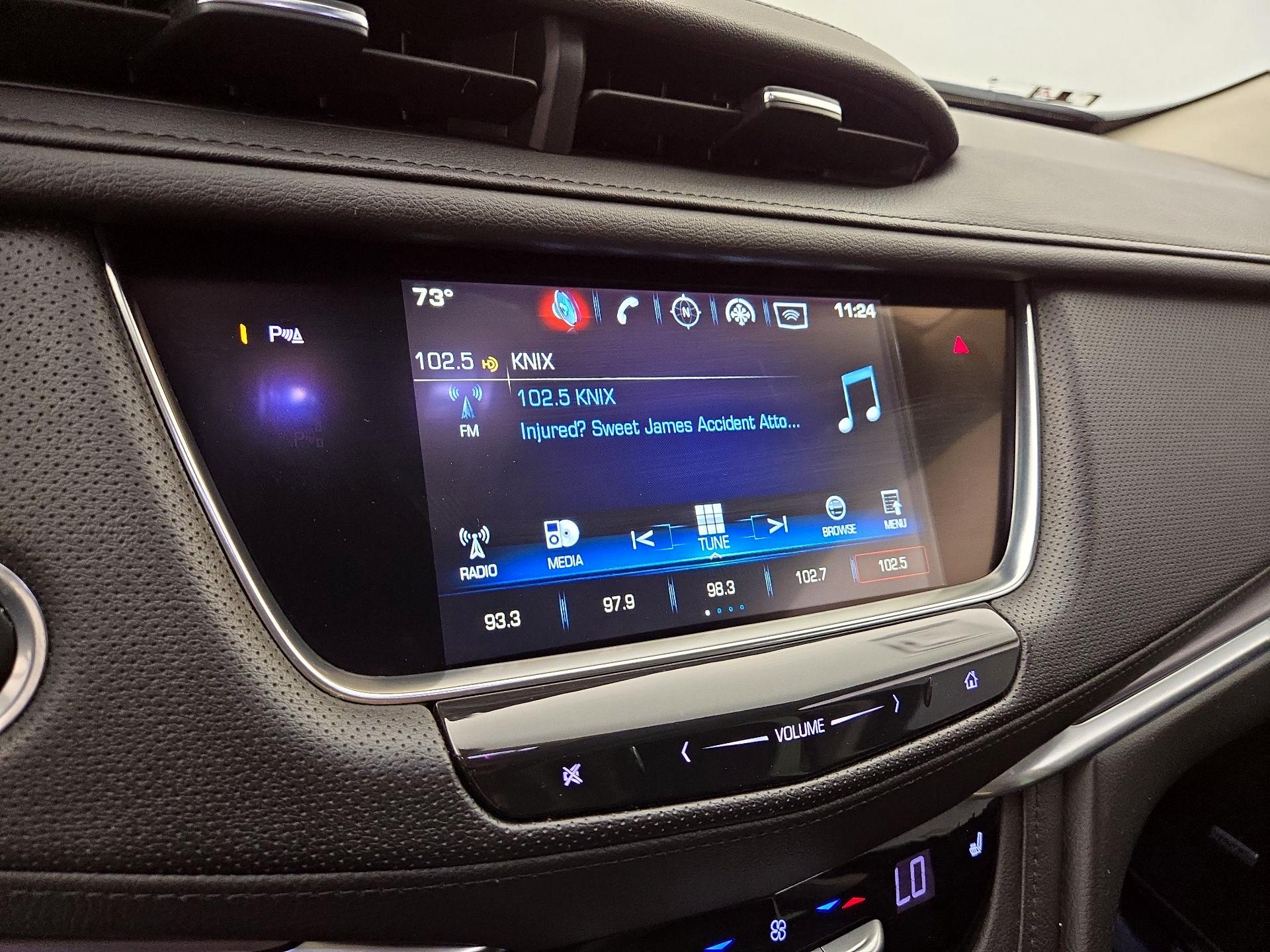 Thumbnail: 2018 Cadillac XT5 - 16