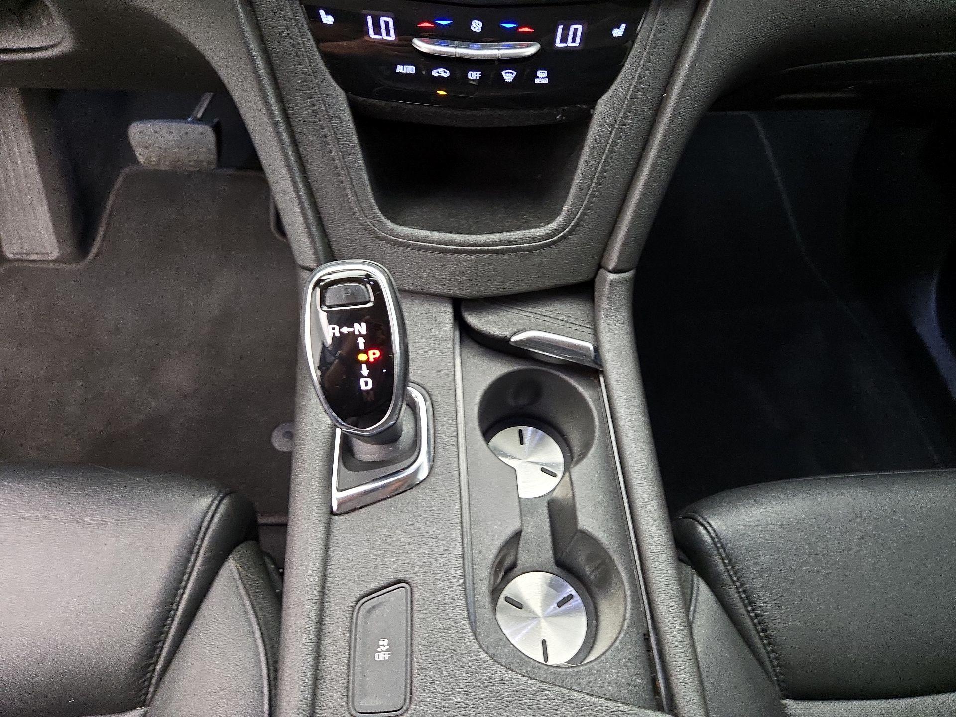 Thumbnail: 2018 Cadillac XT5 - 18