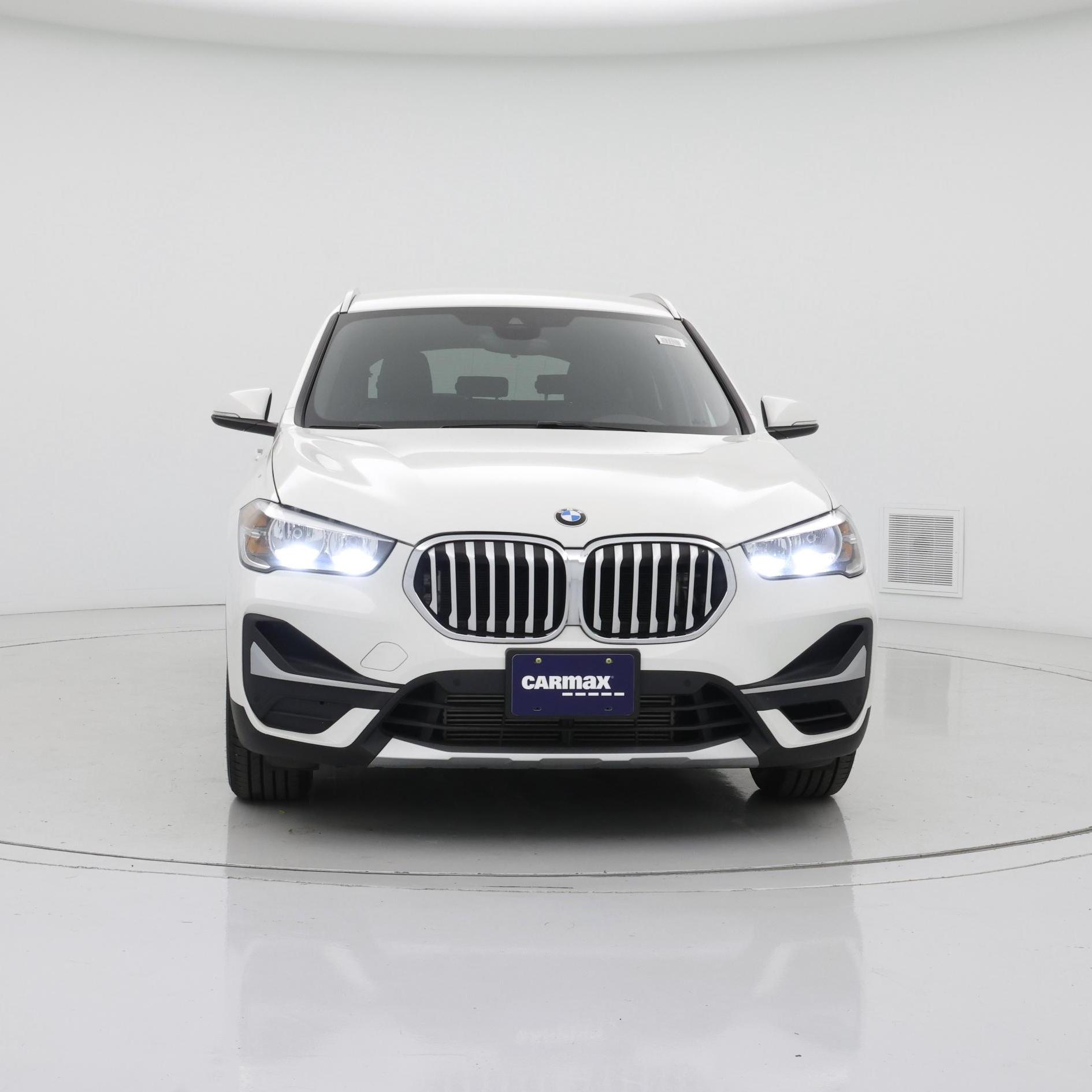 Thumbnail: 2021 BMW X1 - 5