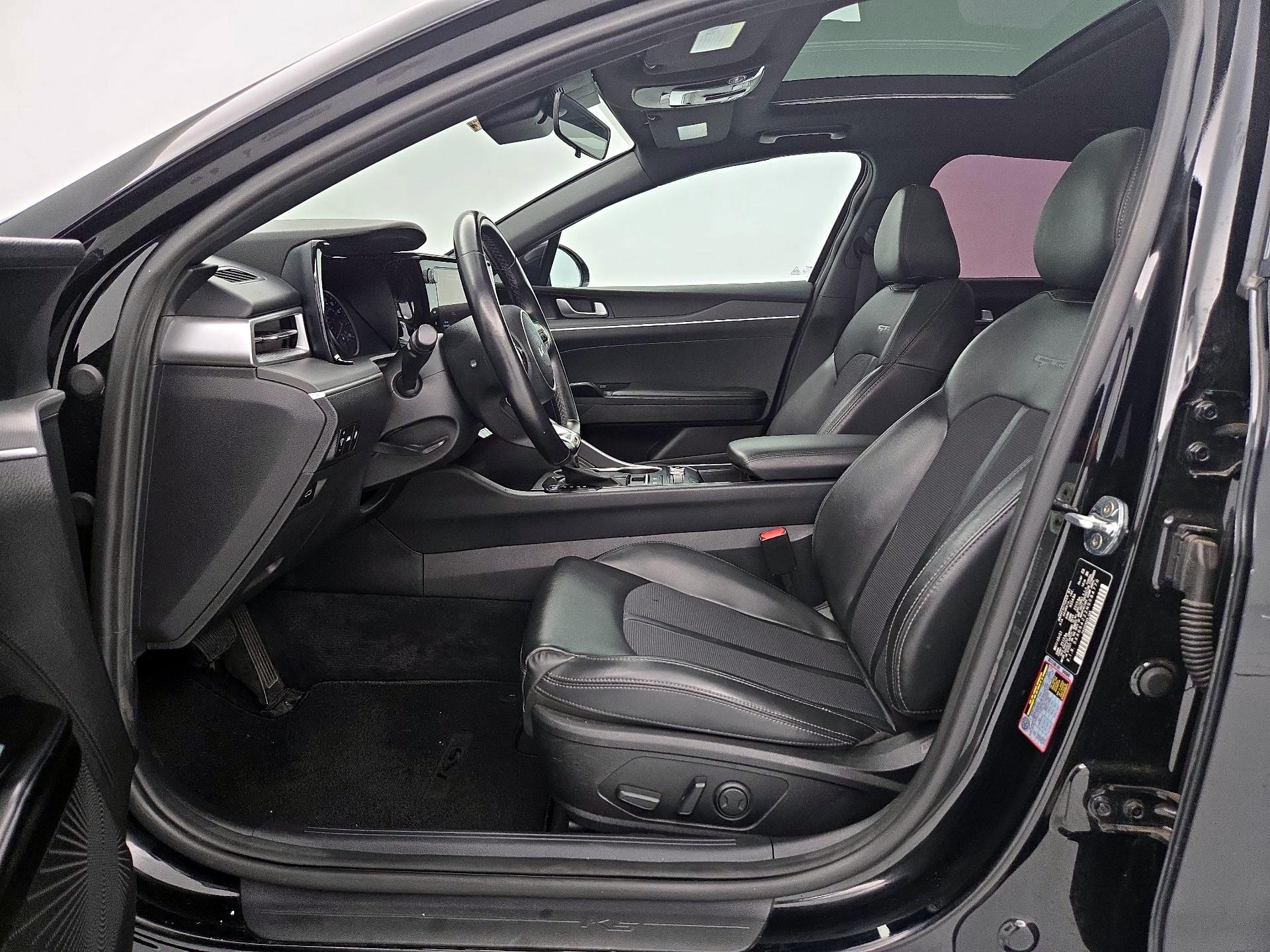 Thumbnail: 2022 Kia K5 - 11