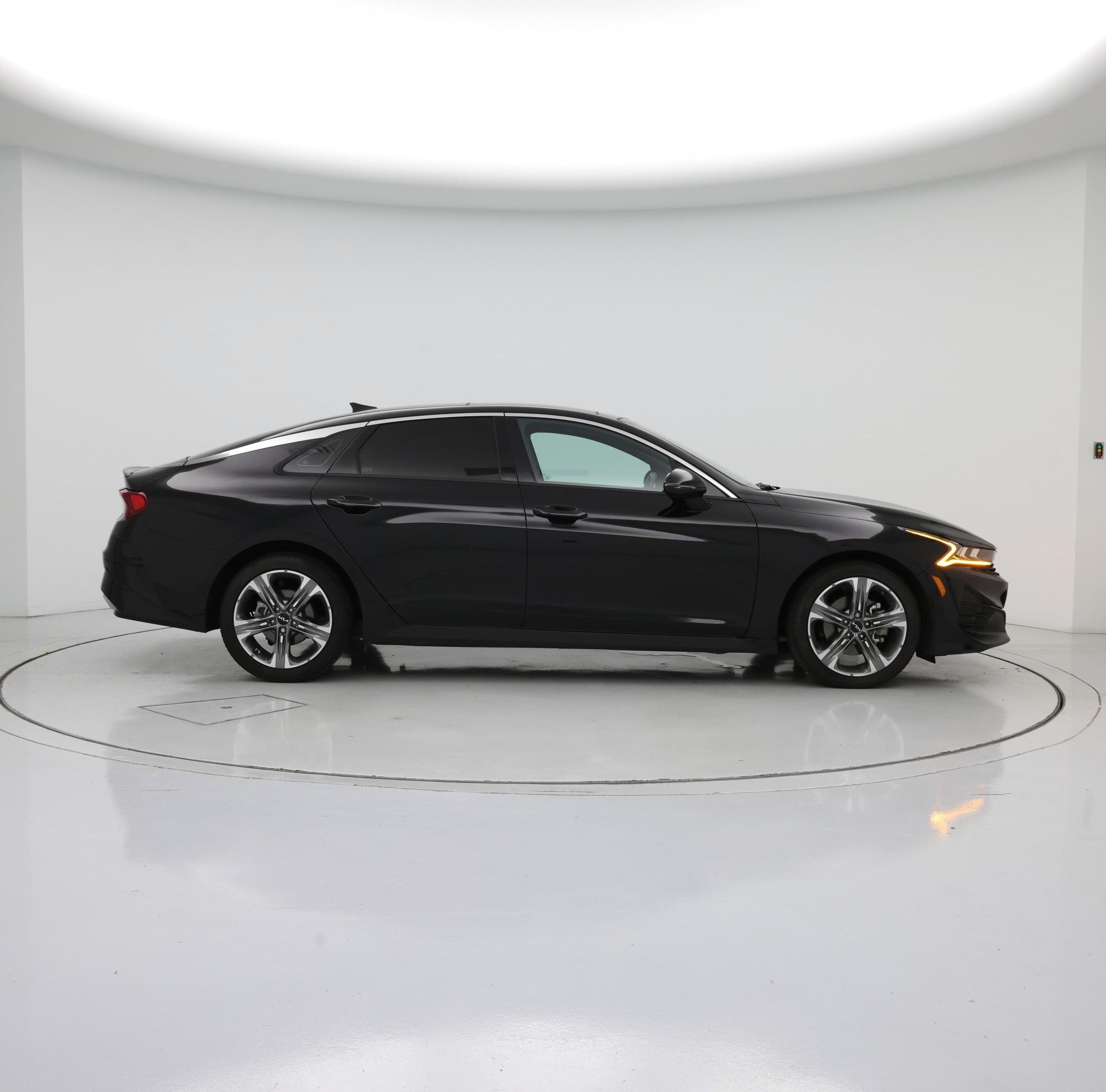 Thumbnail: 2022 Kia K5 - 7