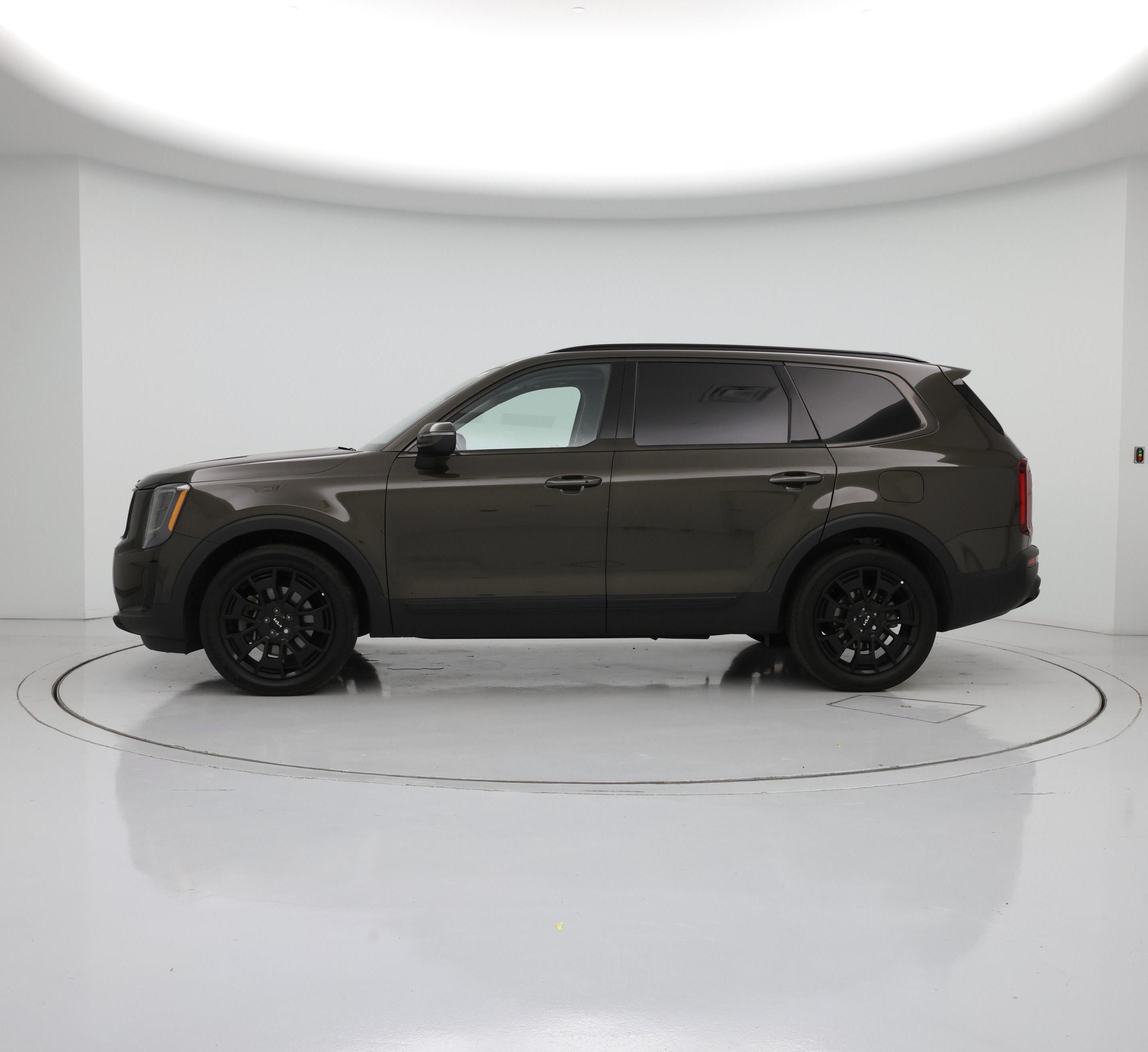 Thumbnail: 2022 Kia Telluride - 3