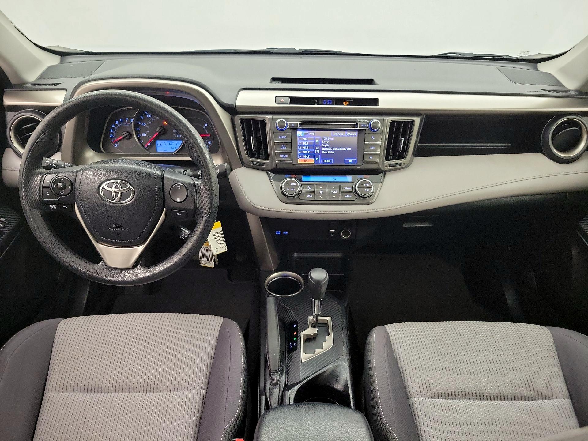 Thumbnail: 2013 Toyota RAV4 - 9
