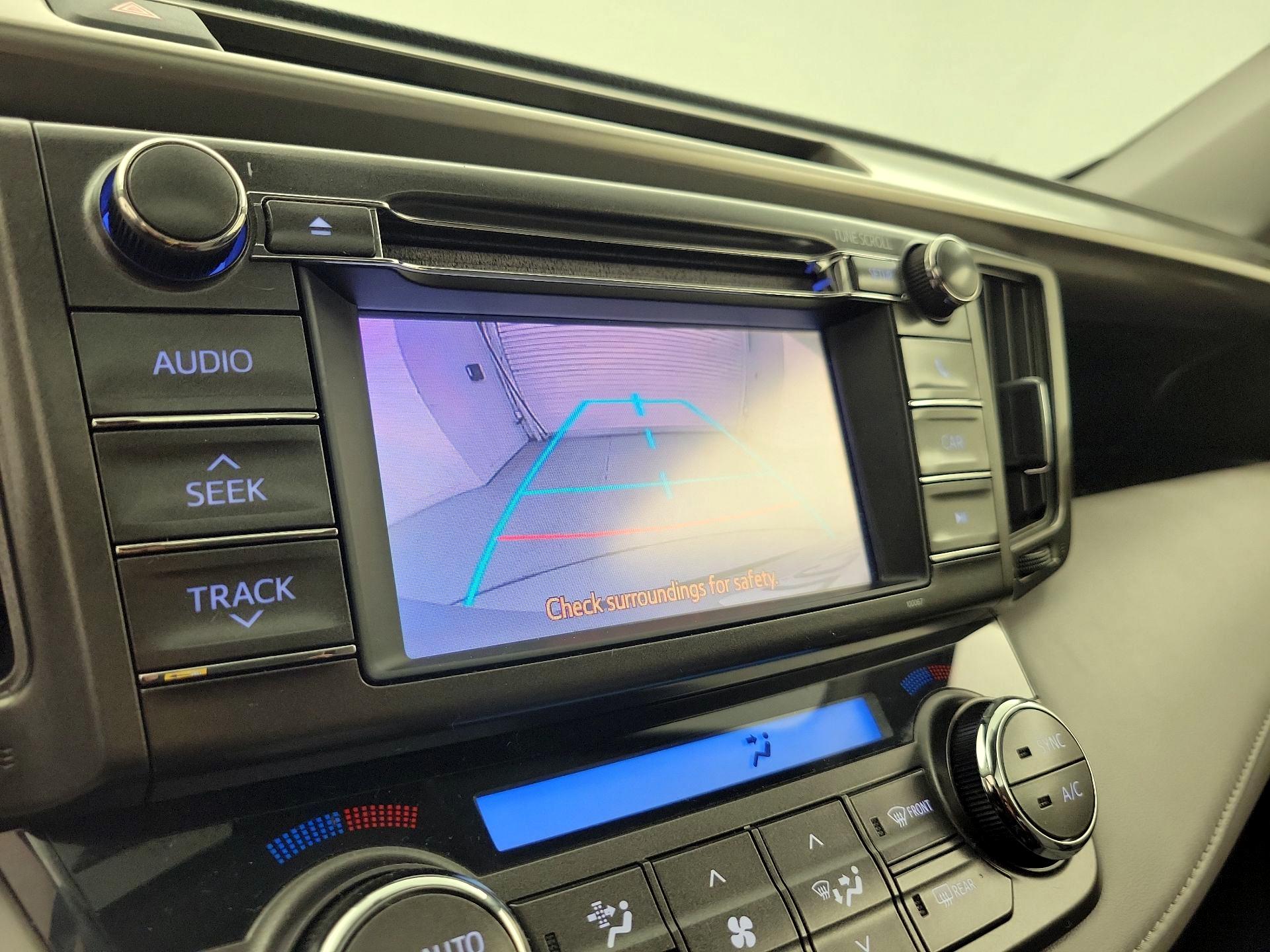Thumbnail: 2013 Toyota RAV4 - 14
