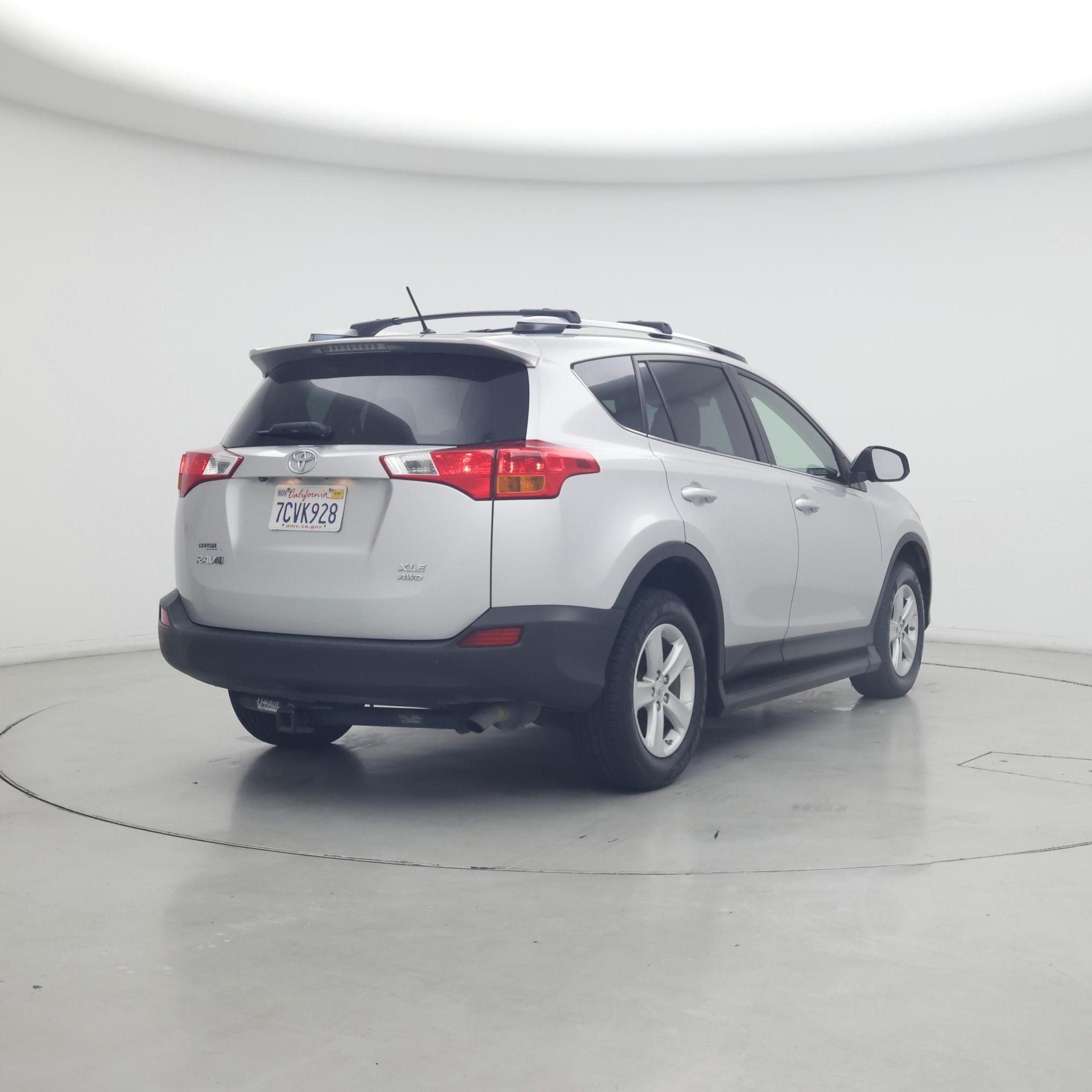 Thumbnail: 2013 Toyota RAV4 - 8