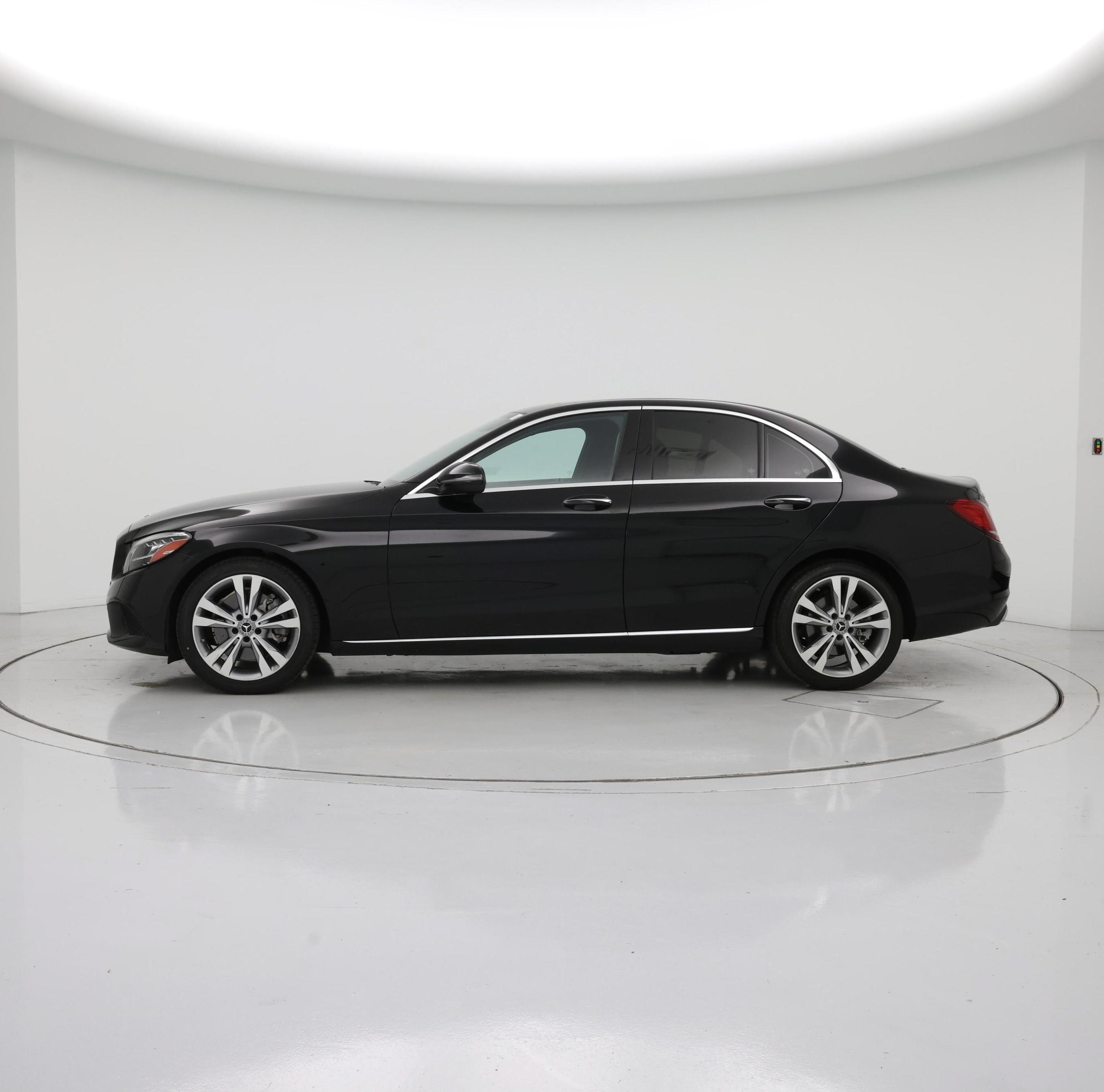 Thumbnail: 2019 Mercedes-Benz C-Class - 3