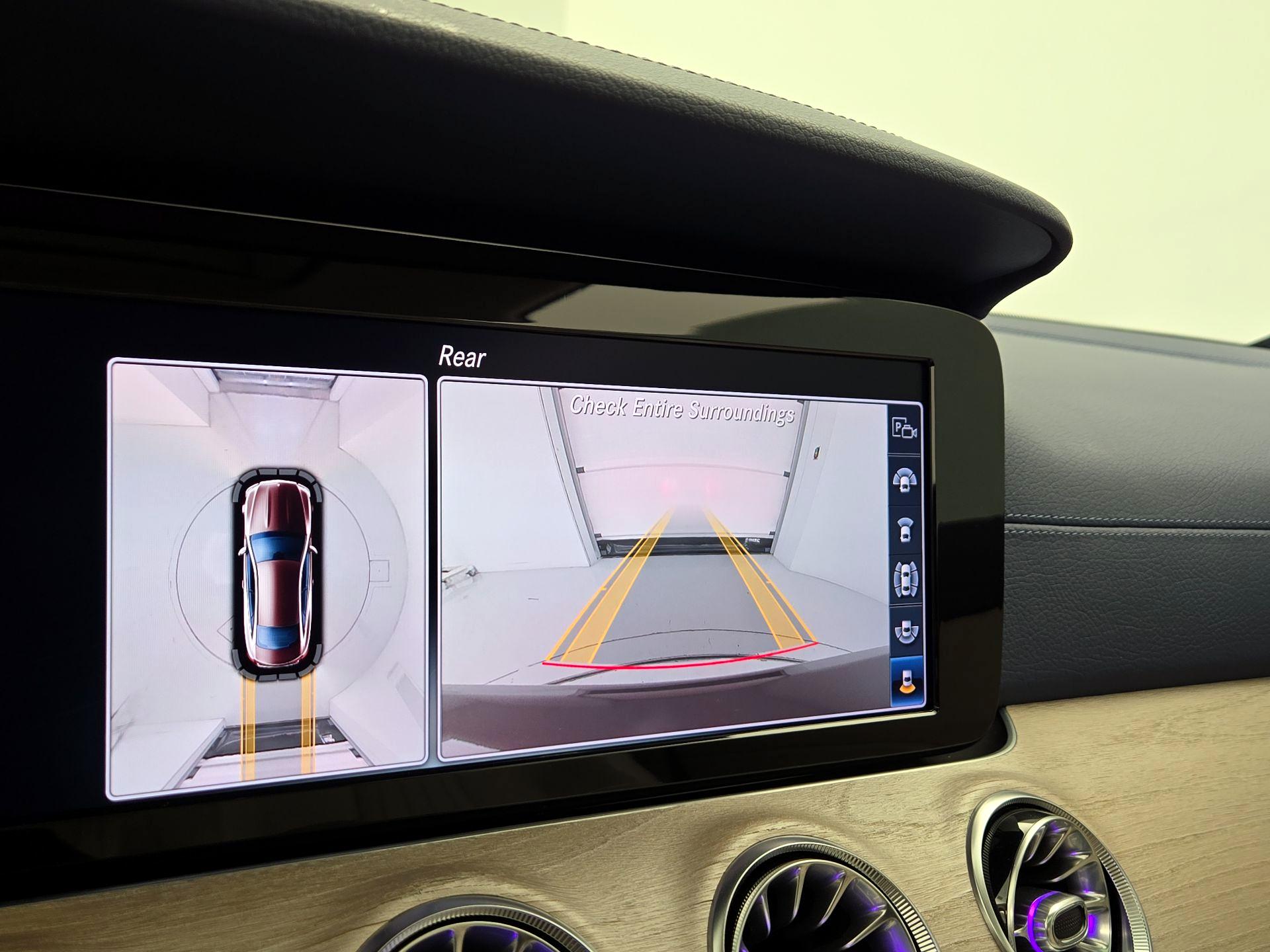 Thumbnail: 2019 Mercedes-Benz E-Class - 15