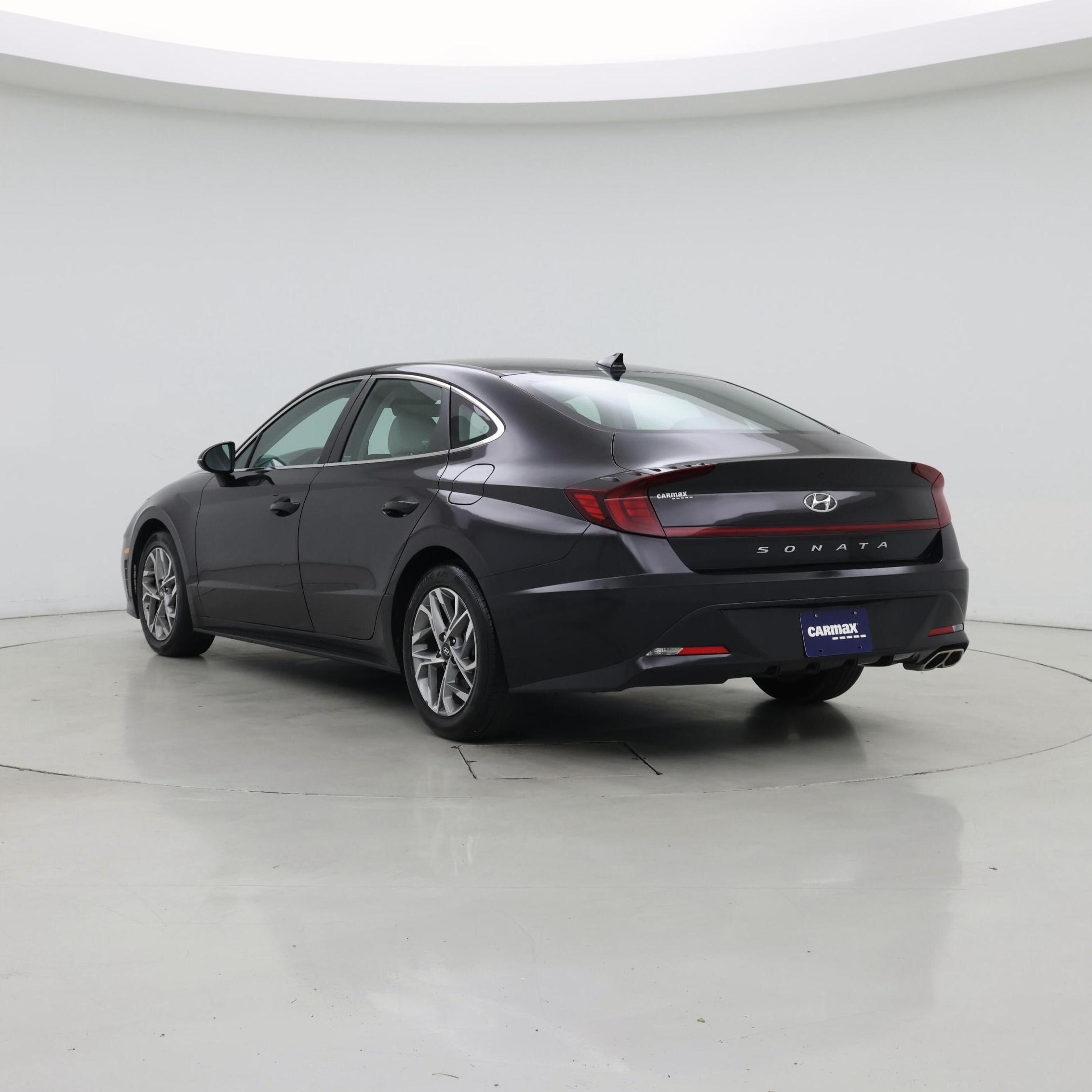 Thumbnail: 2023 Hyundai Sonata - 2