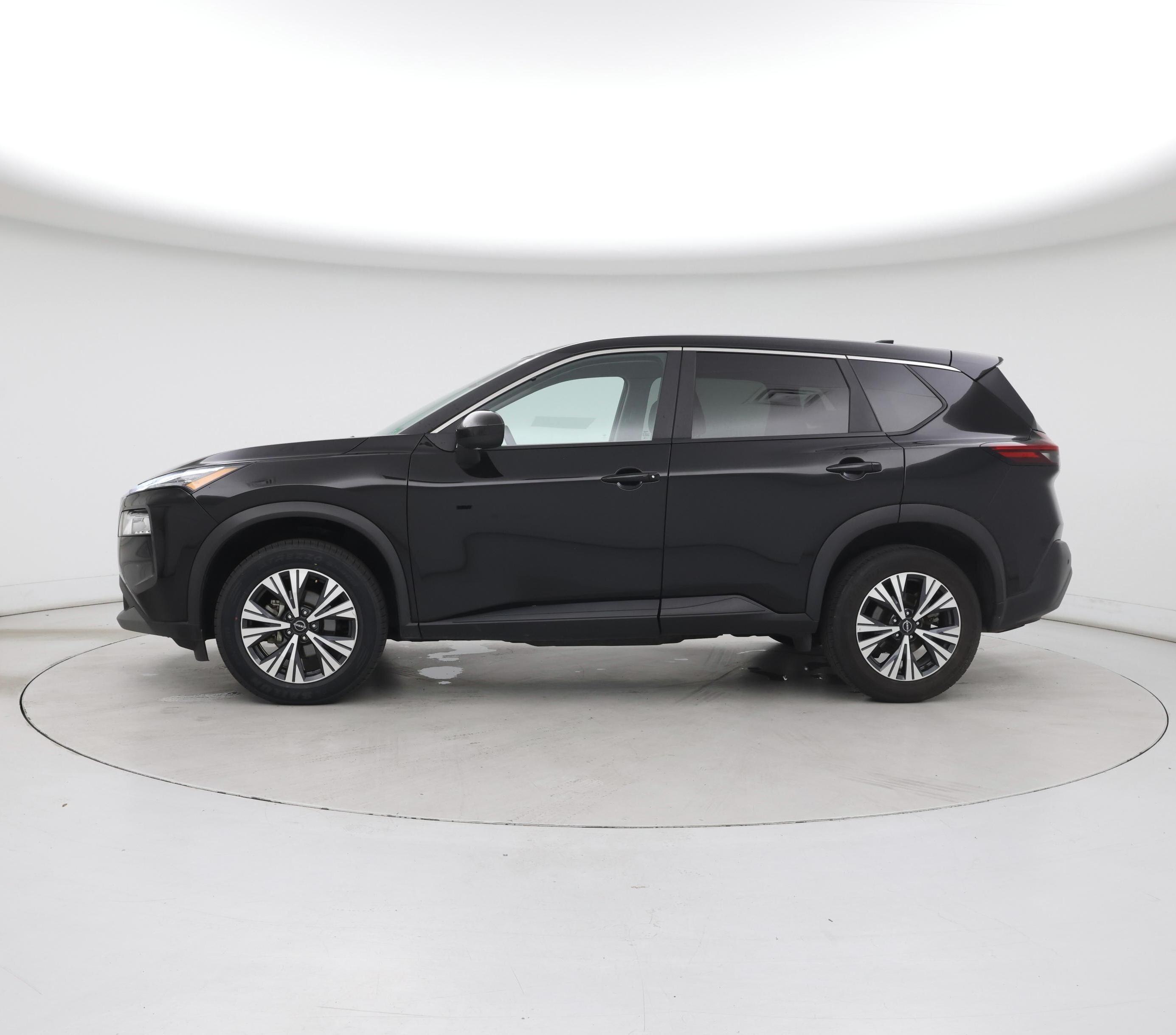 Thumbnail: 2023 Nissan Rogue - 3