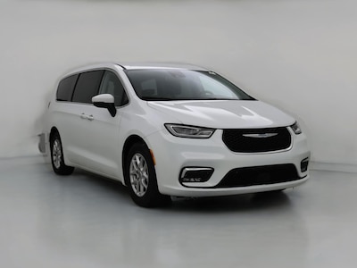 2023 Chrysler Pacifica Touring L -
                Lithia Springs, GA