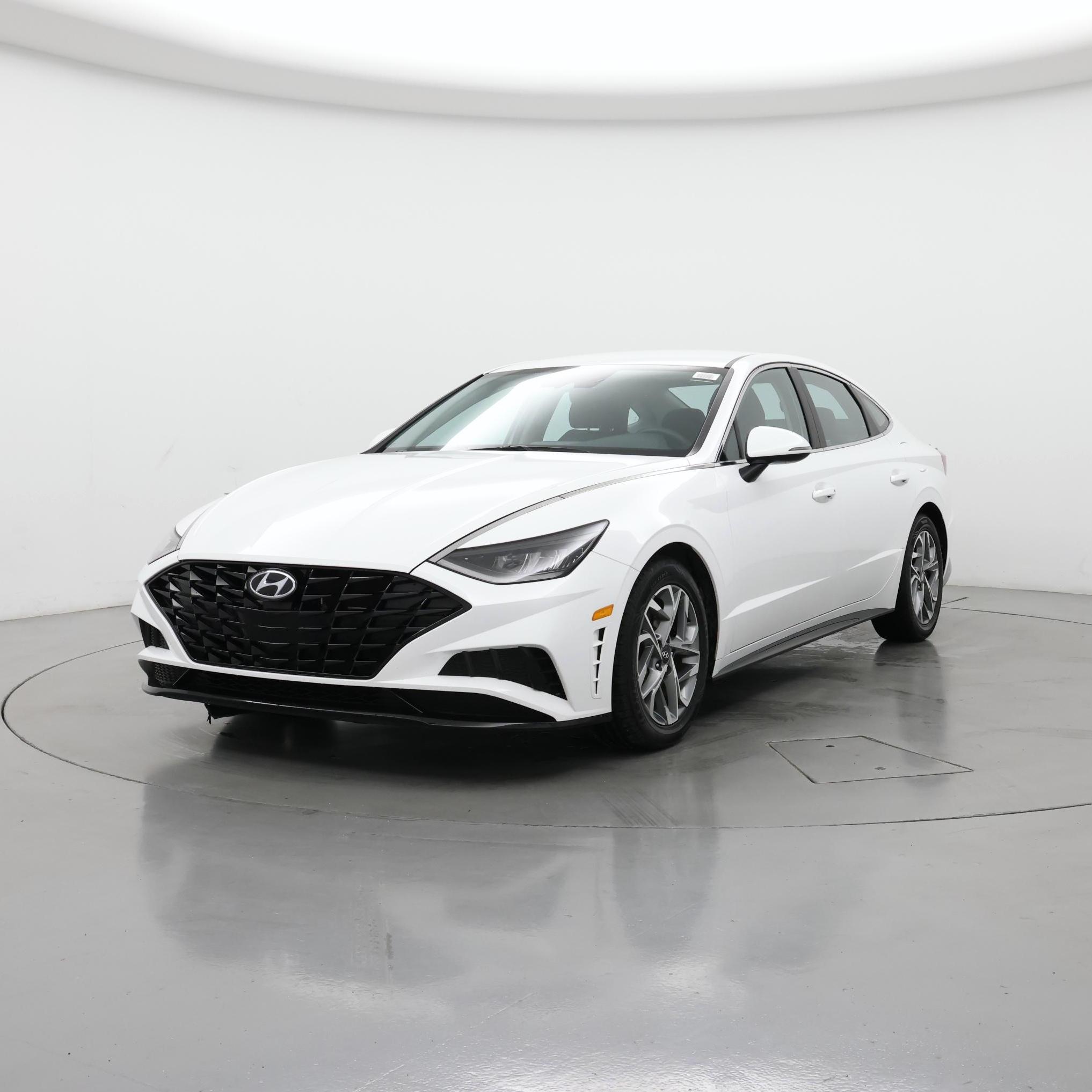 Thumbnail: 2023 Hyundai Sonata - 4